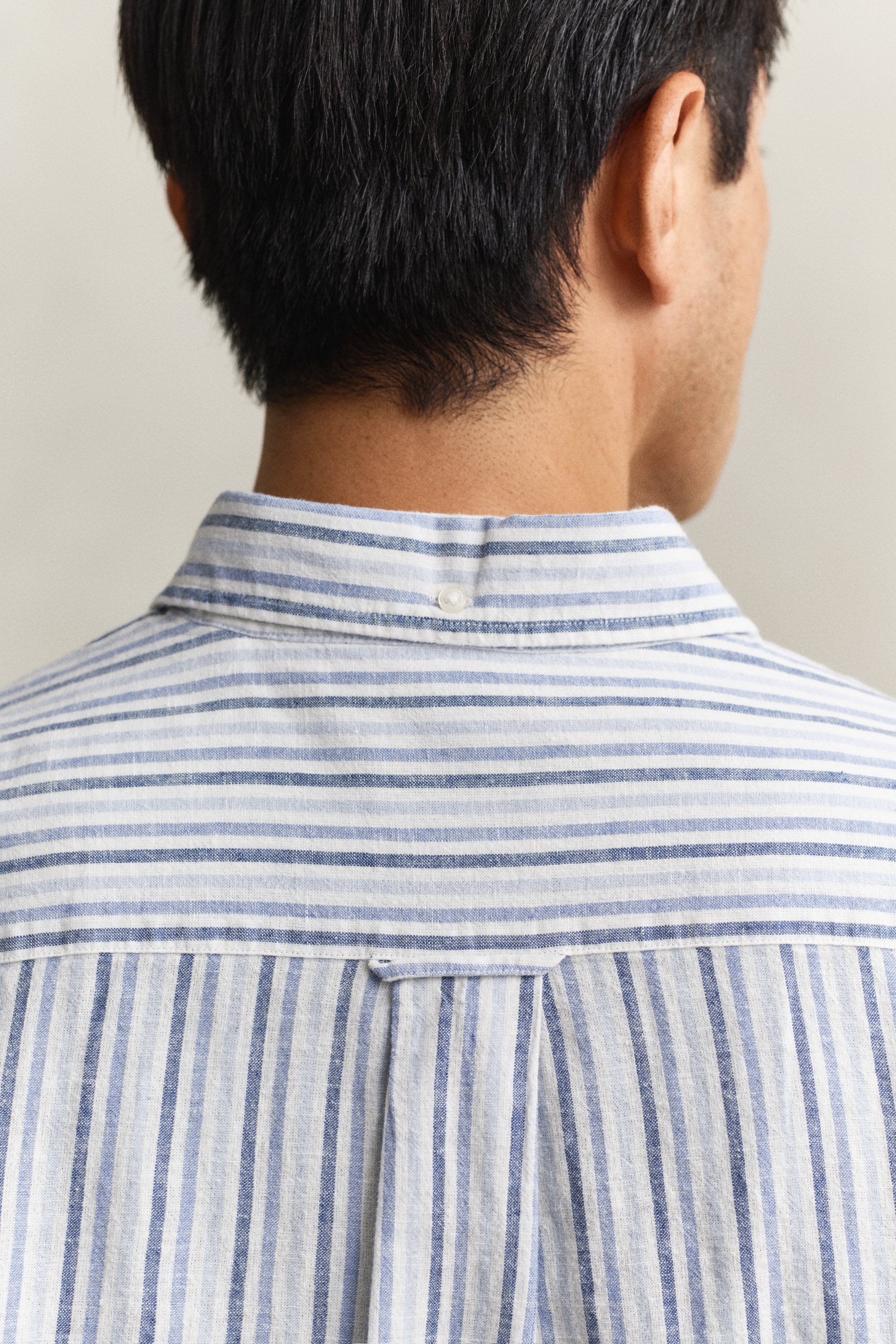 Gant Chemise à manches longues »REGULAR COTTON LINEN STRIPE« coupe regular fit avec col boutonné