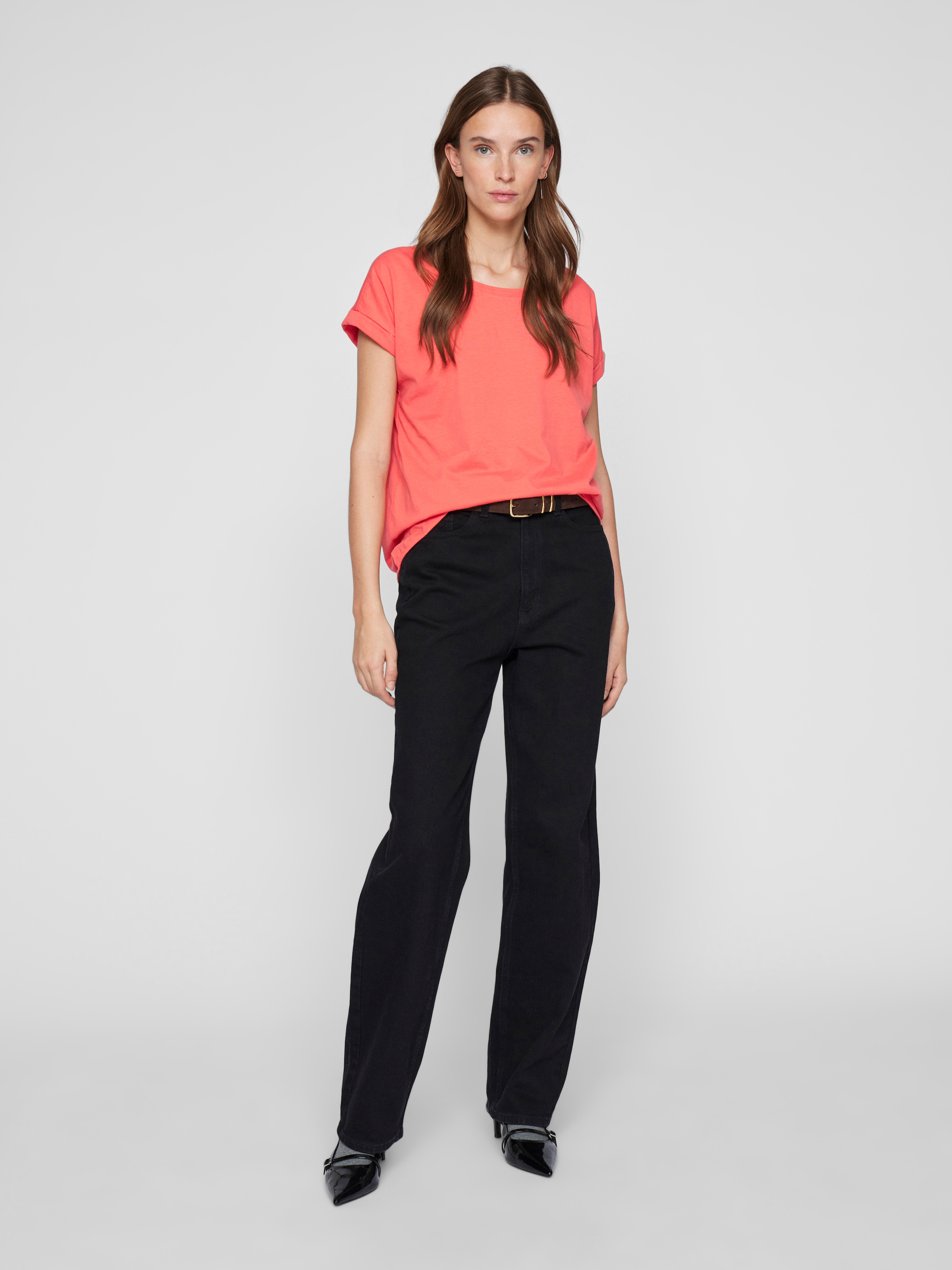 Vila Rundhalsshirt »VIDREAMERS NEW PURE T-SHIRT/SU-NOOS«, Basic Damen-T-Shirt mit Rundhalsausschnitt und umgeschlagenen Ärmeln