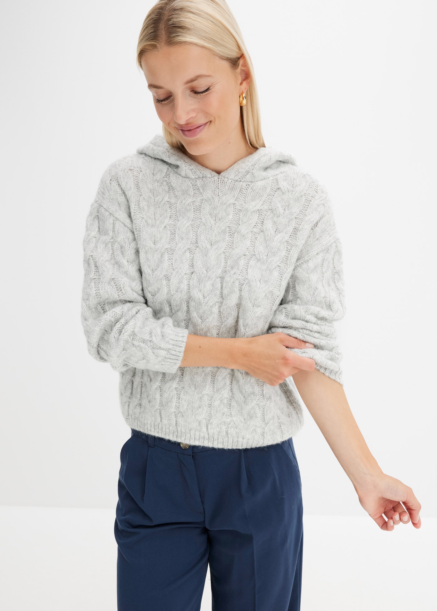 Image of bonprix Strickpullover im kuscheligen Zopfstrickmuster, mit Kapuze, Boxy Passform
