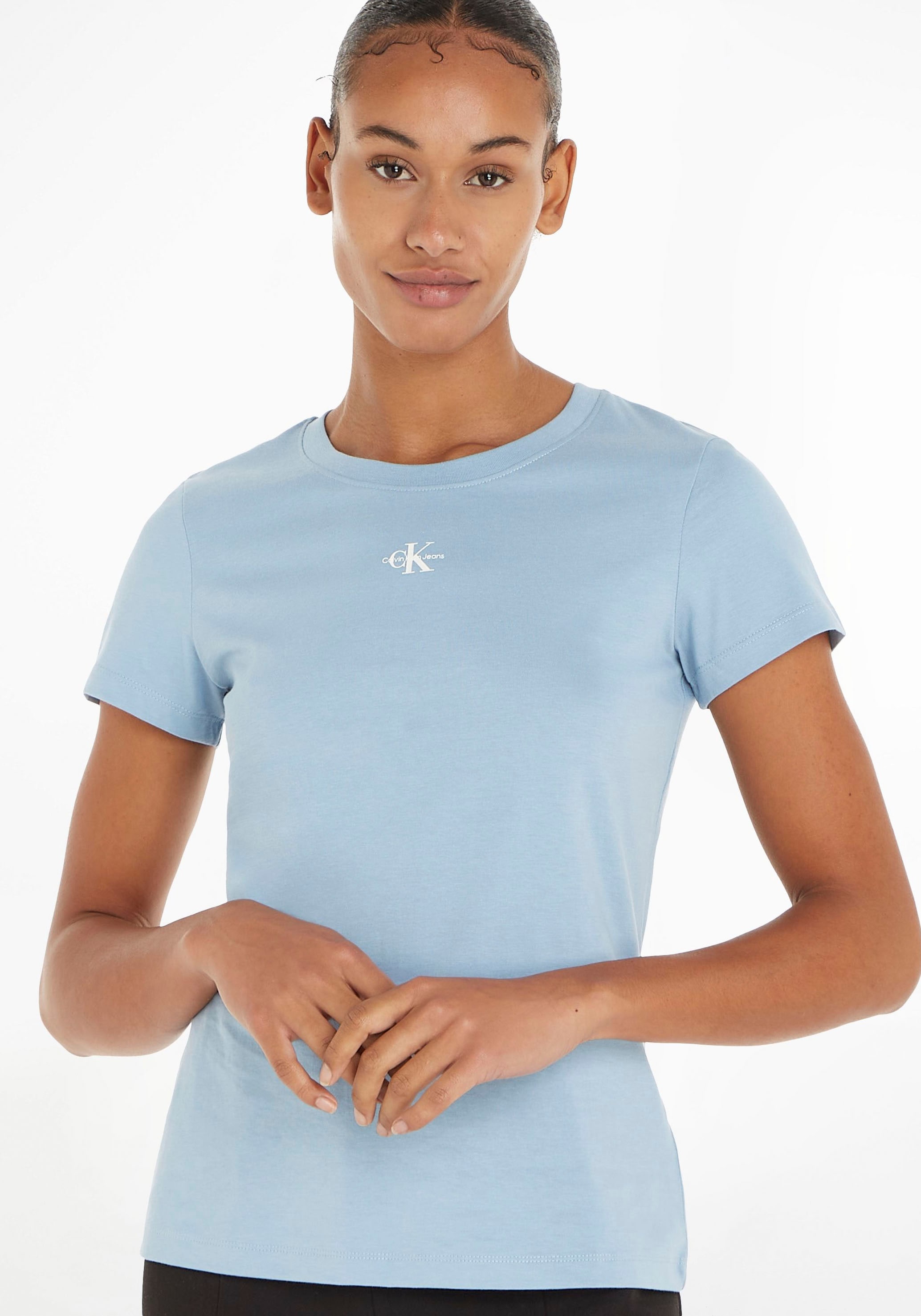 ♕ Calvin Klein T-Shirt versandkostenfrei Rundhalsausschnitt FIT MONOLOGO mit SLIM bestellen TEE«, Jeans »MICRO