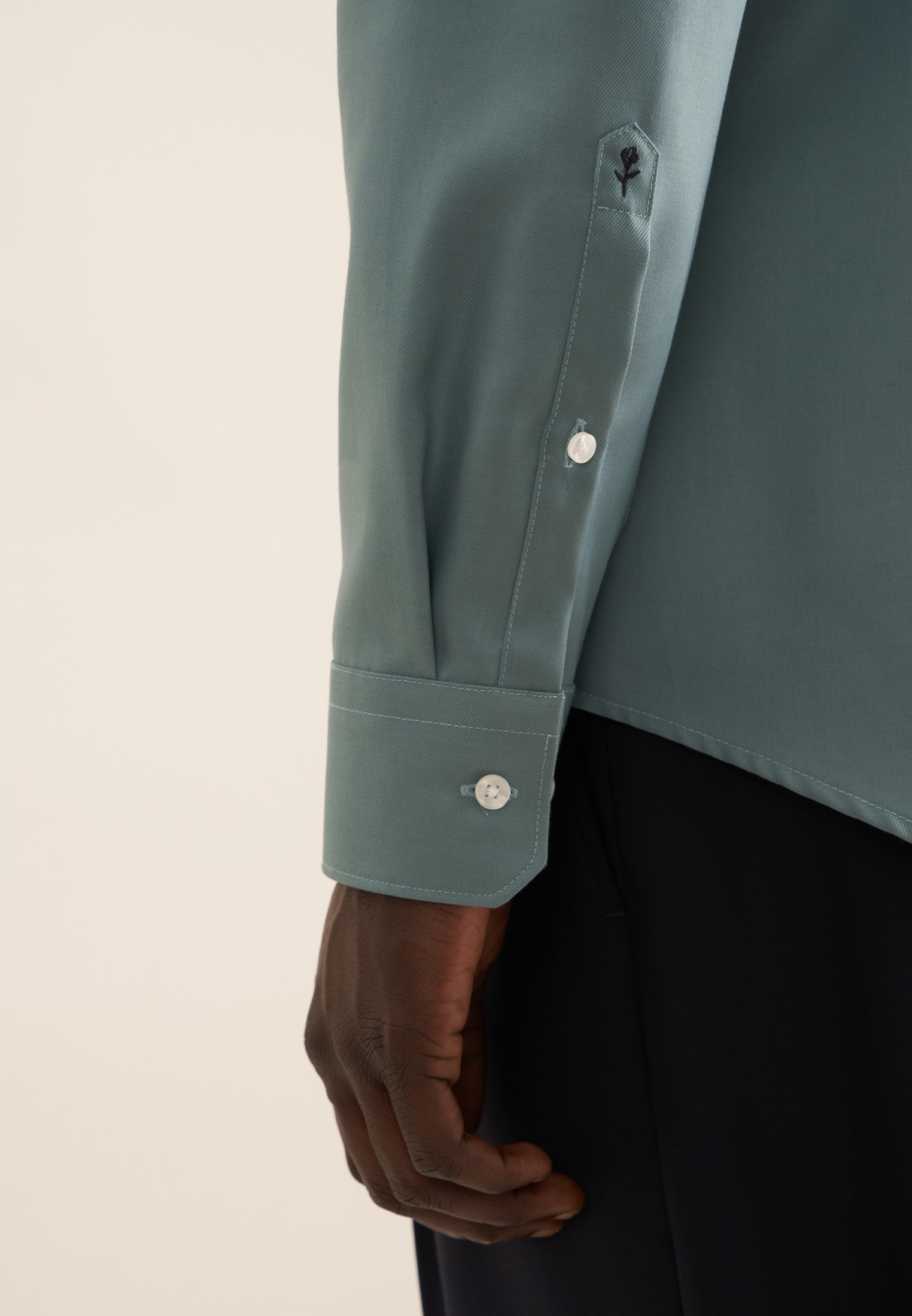 seidensticker Chemise d'affaires »Schwarze Rose« Slim 1/1 Kentkragen Uni