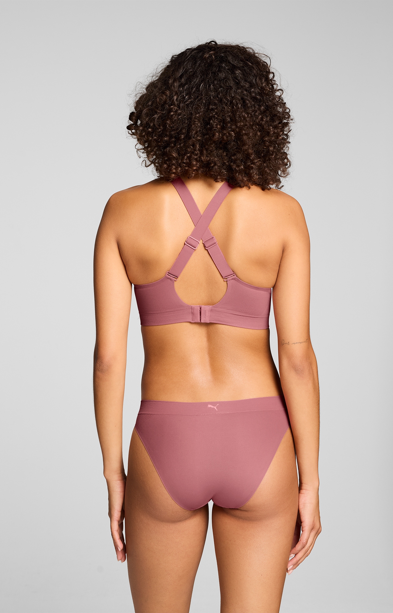 PUMA Slip »PUMA WOMEN 3D KNIT SPORT BRIEFS 2P« bords sans couture pour un ajustement invisible