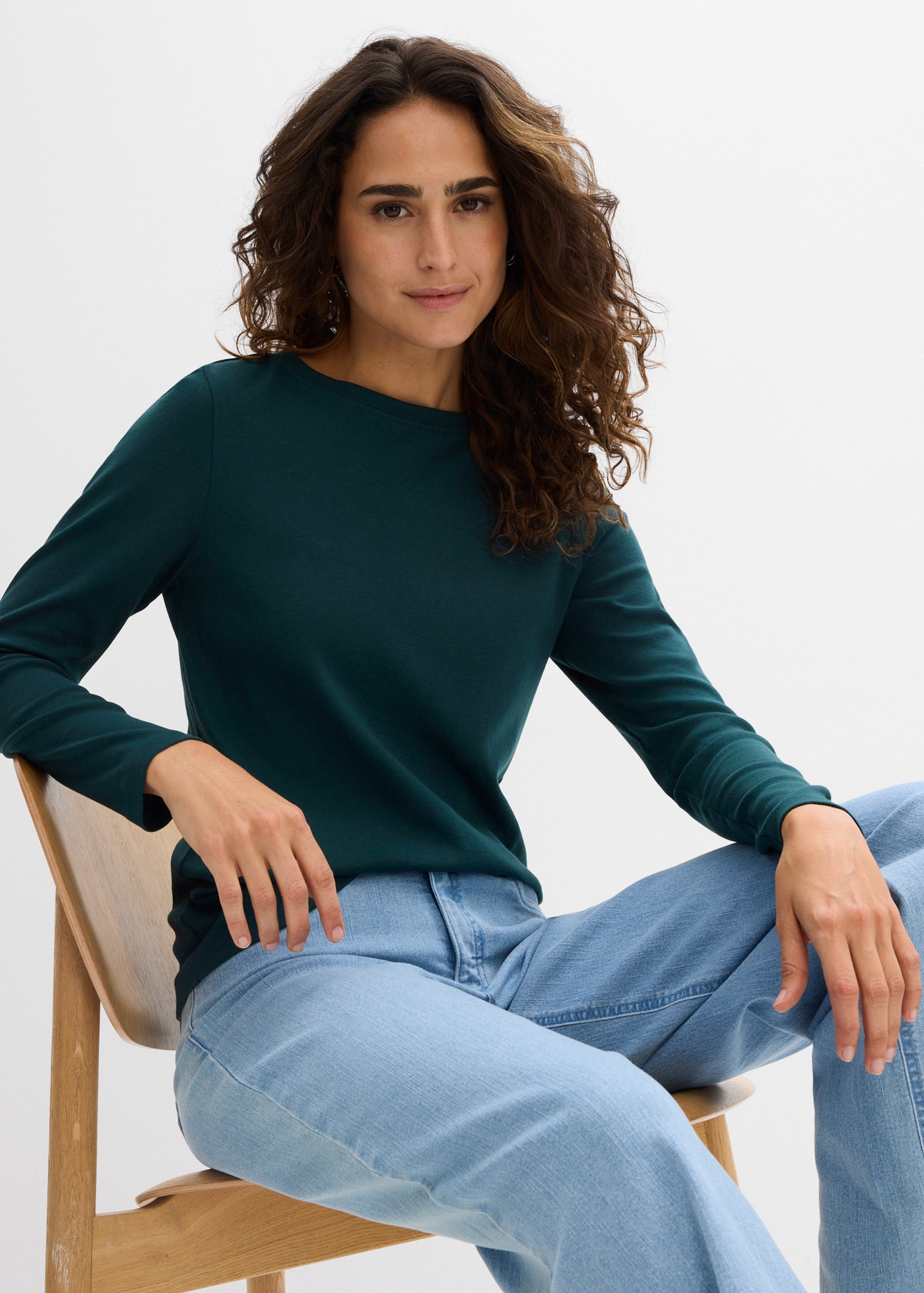 bonprix Langarmshirt eng anliegende Passform, lange Ärmel, Basic-Shirt