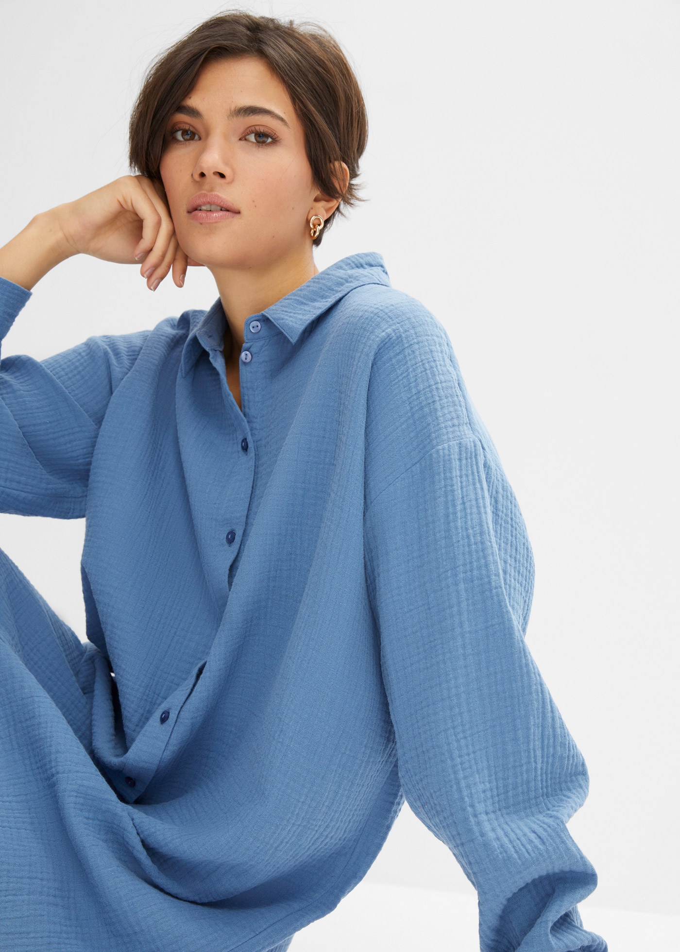 bonprix Chemisier long Oversize-Passform, aus Baumwoll-Musselin, mit langem Arm