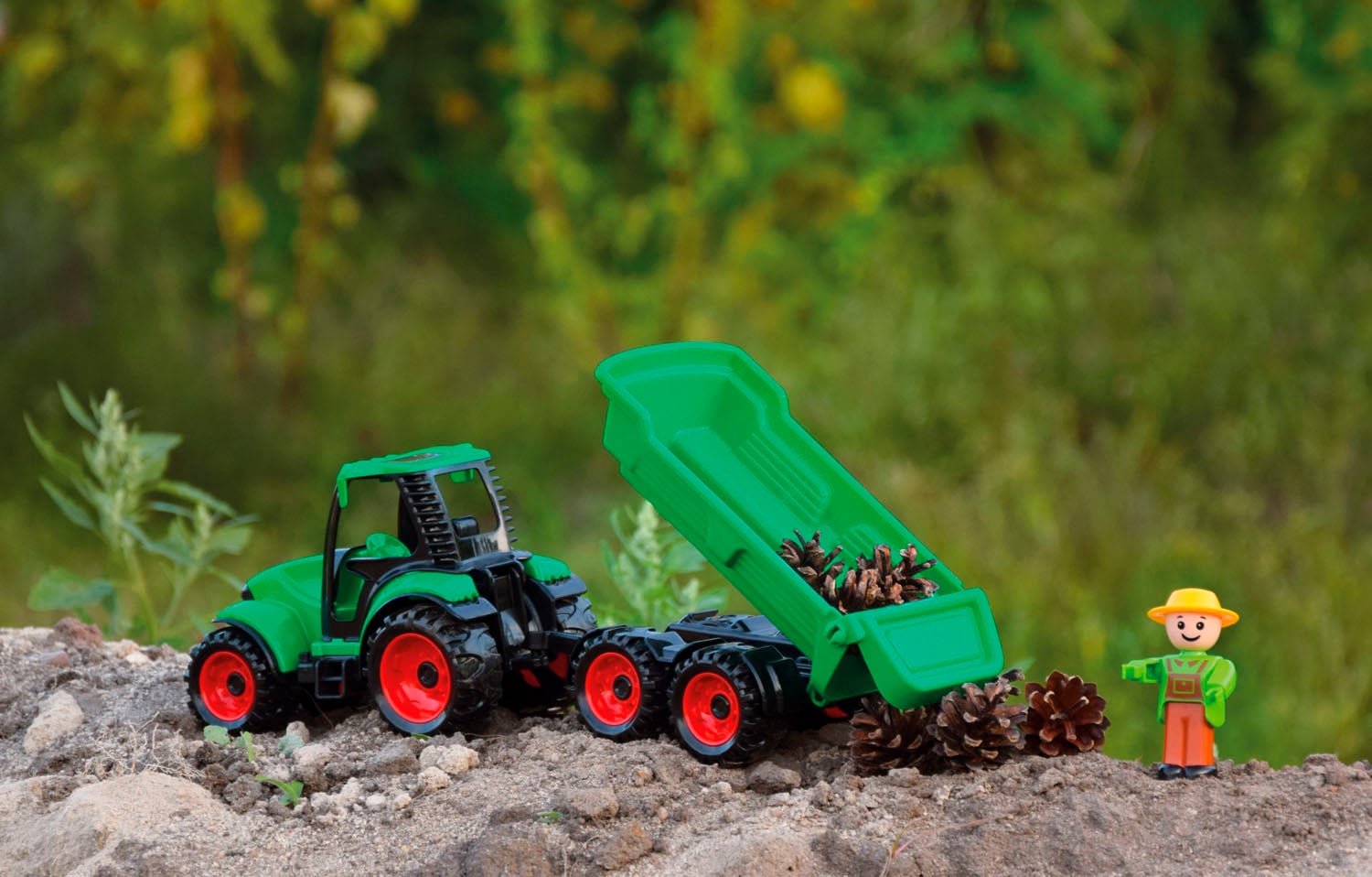 Lena® Tracteur jouet »Truckies« mit Anhänger; inklusive Spielfigur; Made in Europe