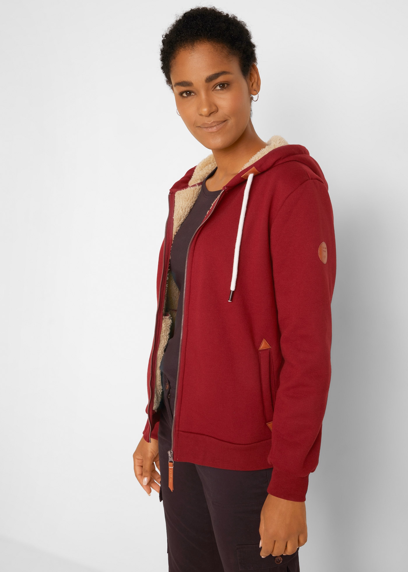 Image of bonprix Kapuzensweatjacke mit Kapuze, mit Teddyfutter, mit Reissverschluss, lockere Passform