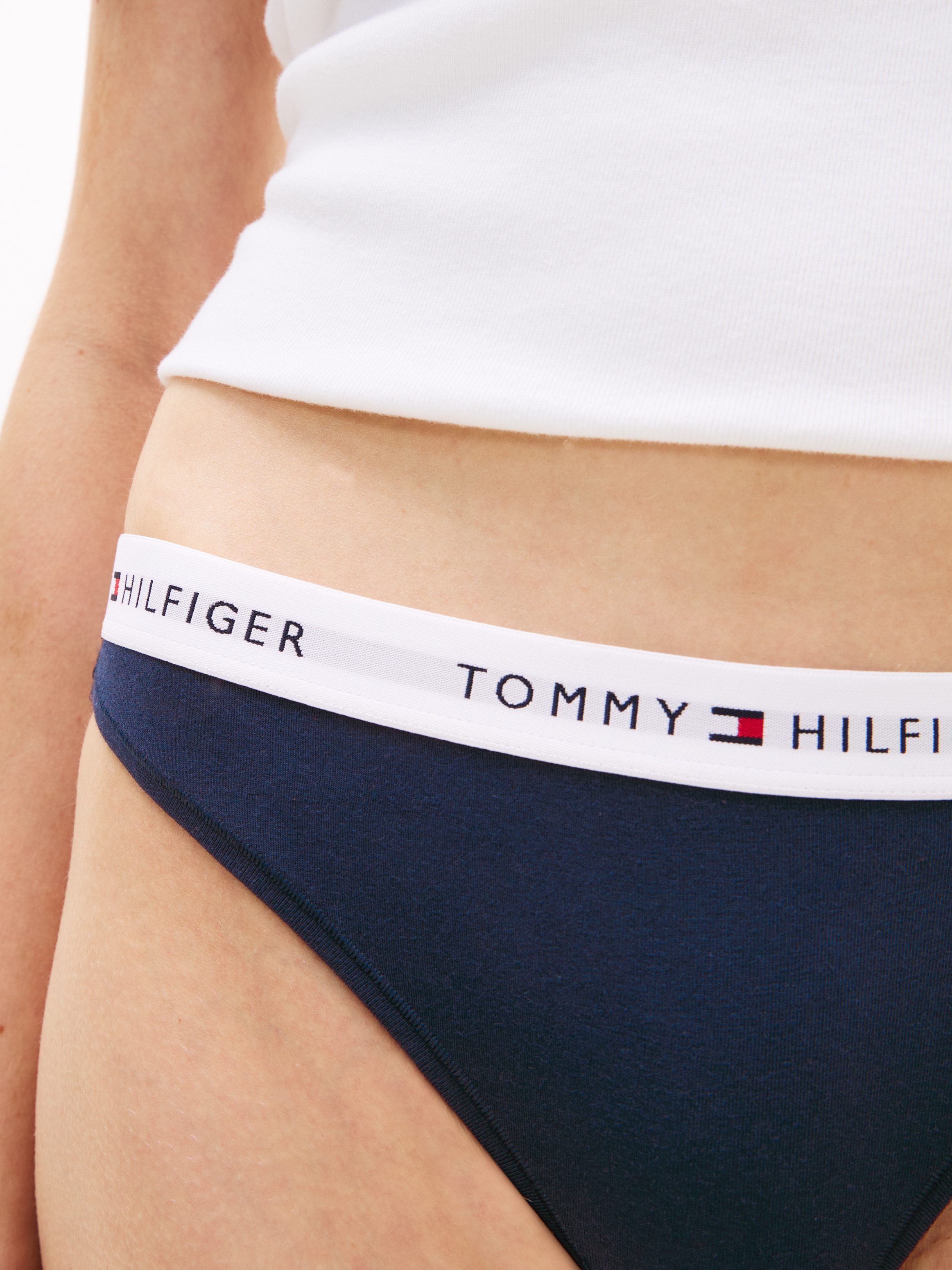Tommy Hilfiger Underwear String Paquet, lot de 3, 3 cuis avec inscription logo