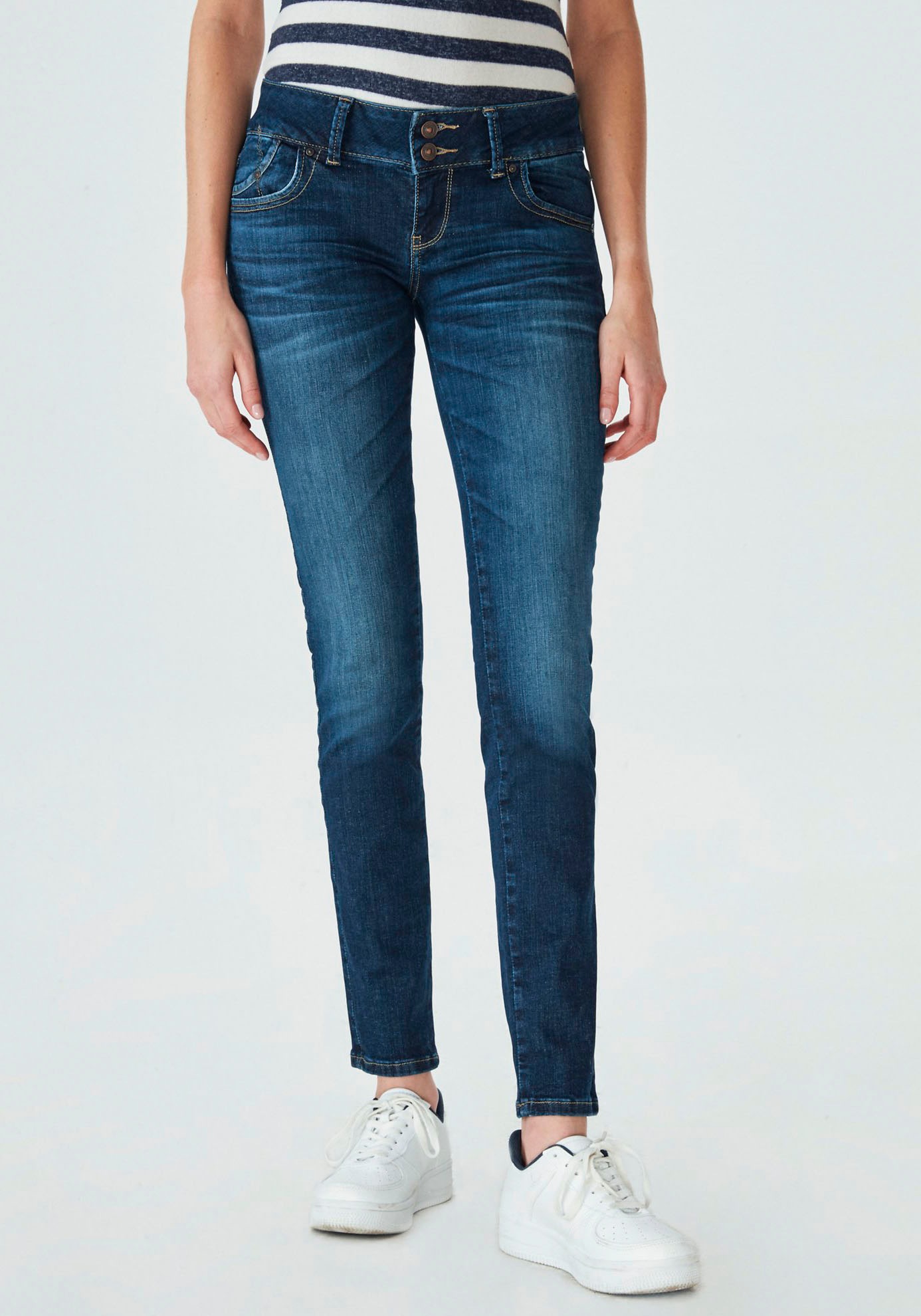 LTB Slim-fit-Jeans »MOLLY«, mit doppelter Knopfleiste & Stretch kaufen