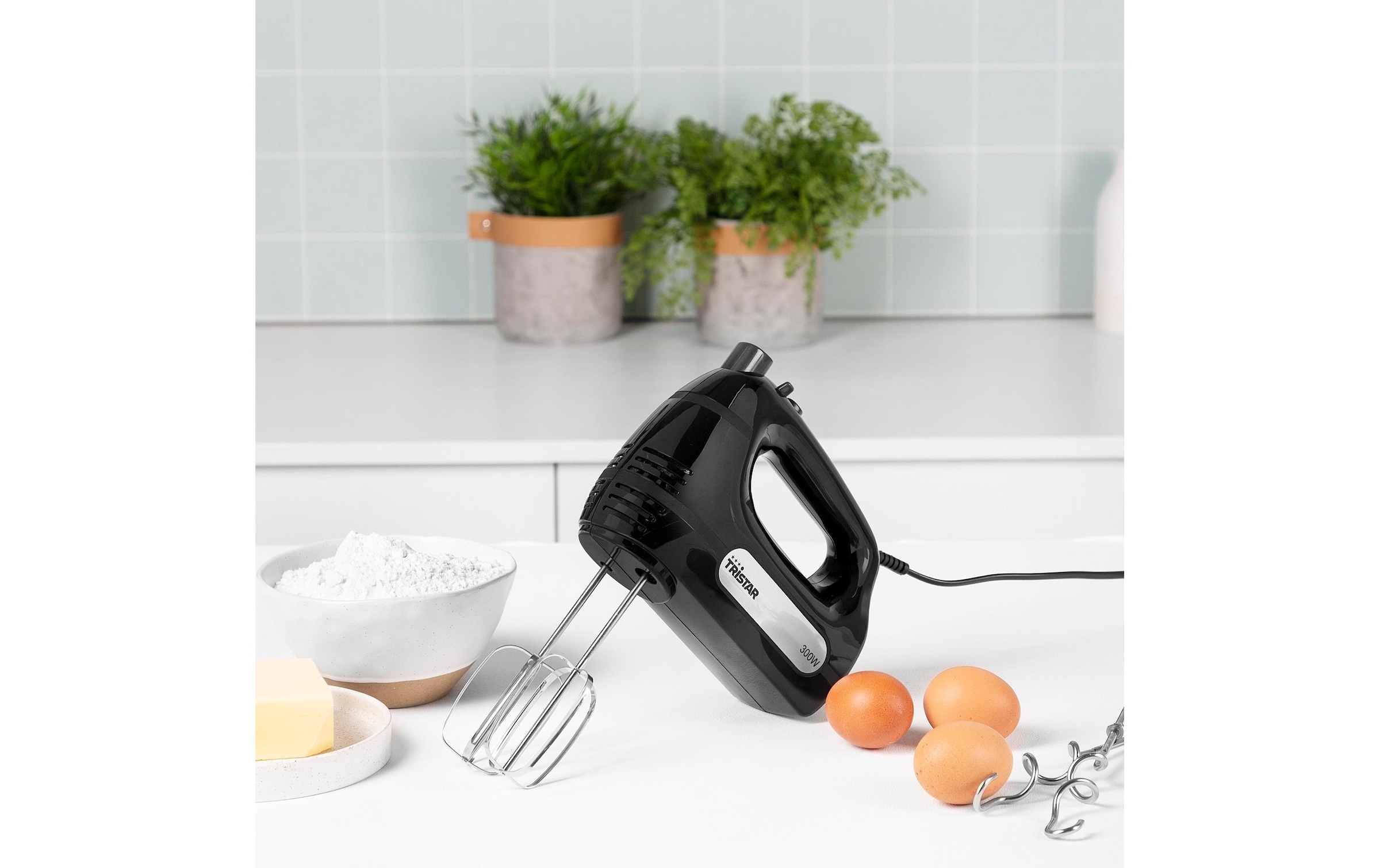 Tristar Handmixer »MX-4201 z«, 300 W, Kneten, Schlagen, Turbo-Funktion