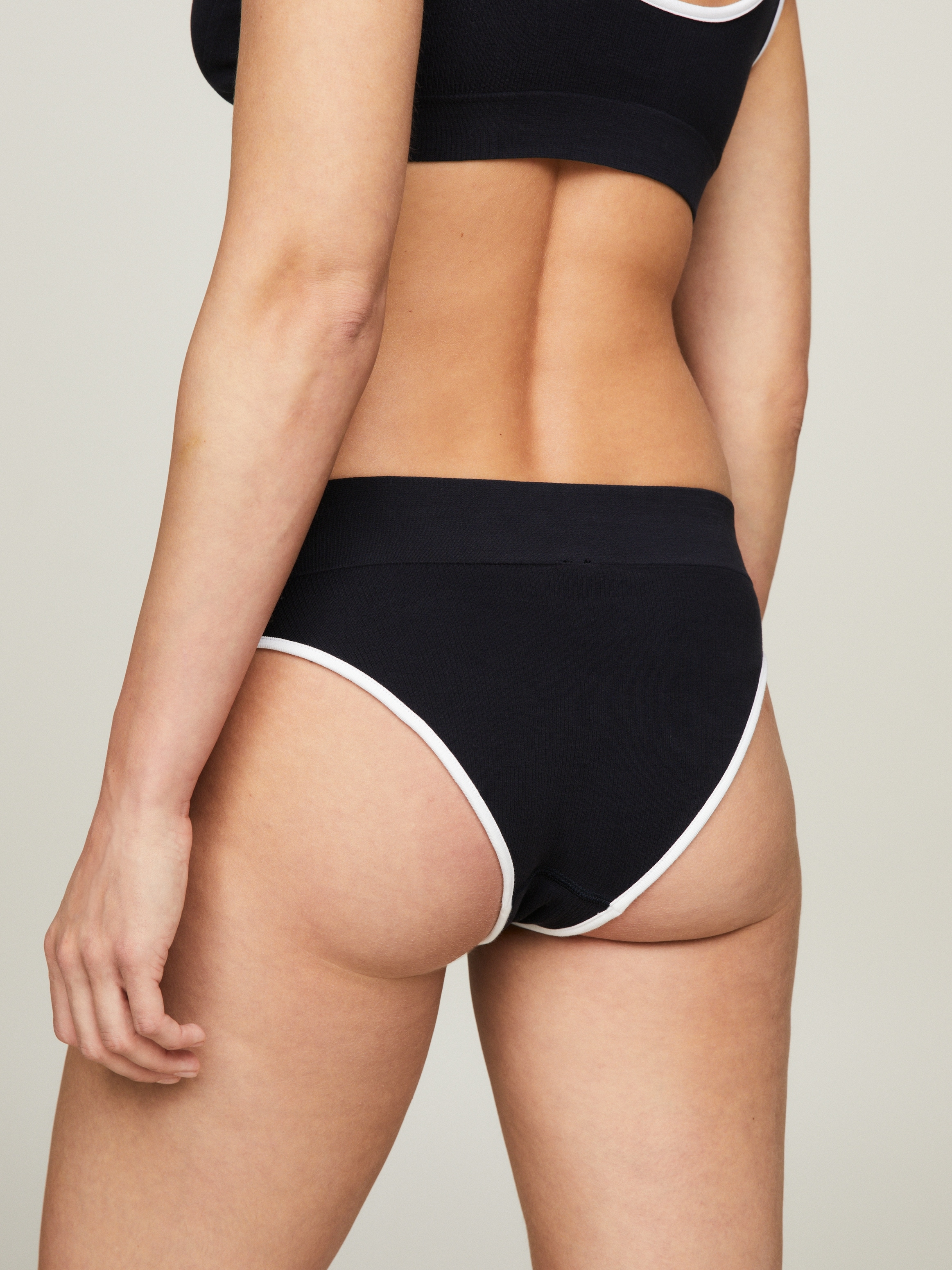 Tommy Hilfiger Underwear Bikinislip »BIKINI«, Rippware, breiter Bund, Logoschriftzug