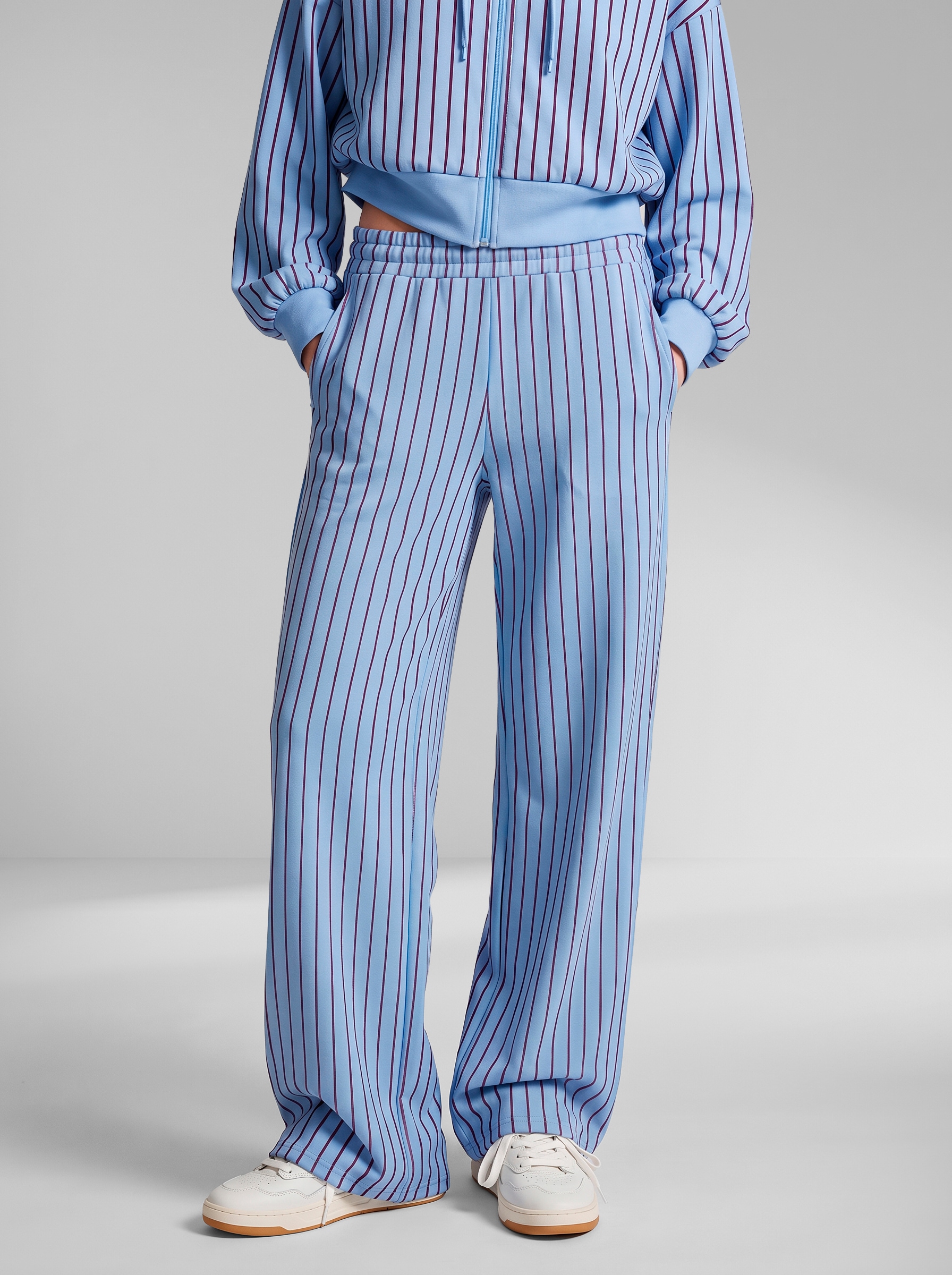 Image of Copenhagen Studios Loungehose Weiches, hochwertiges Material