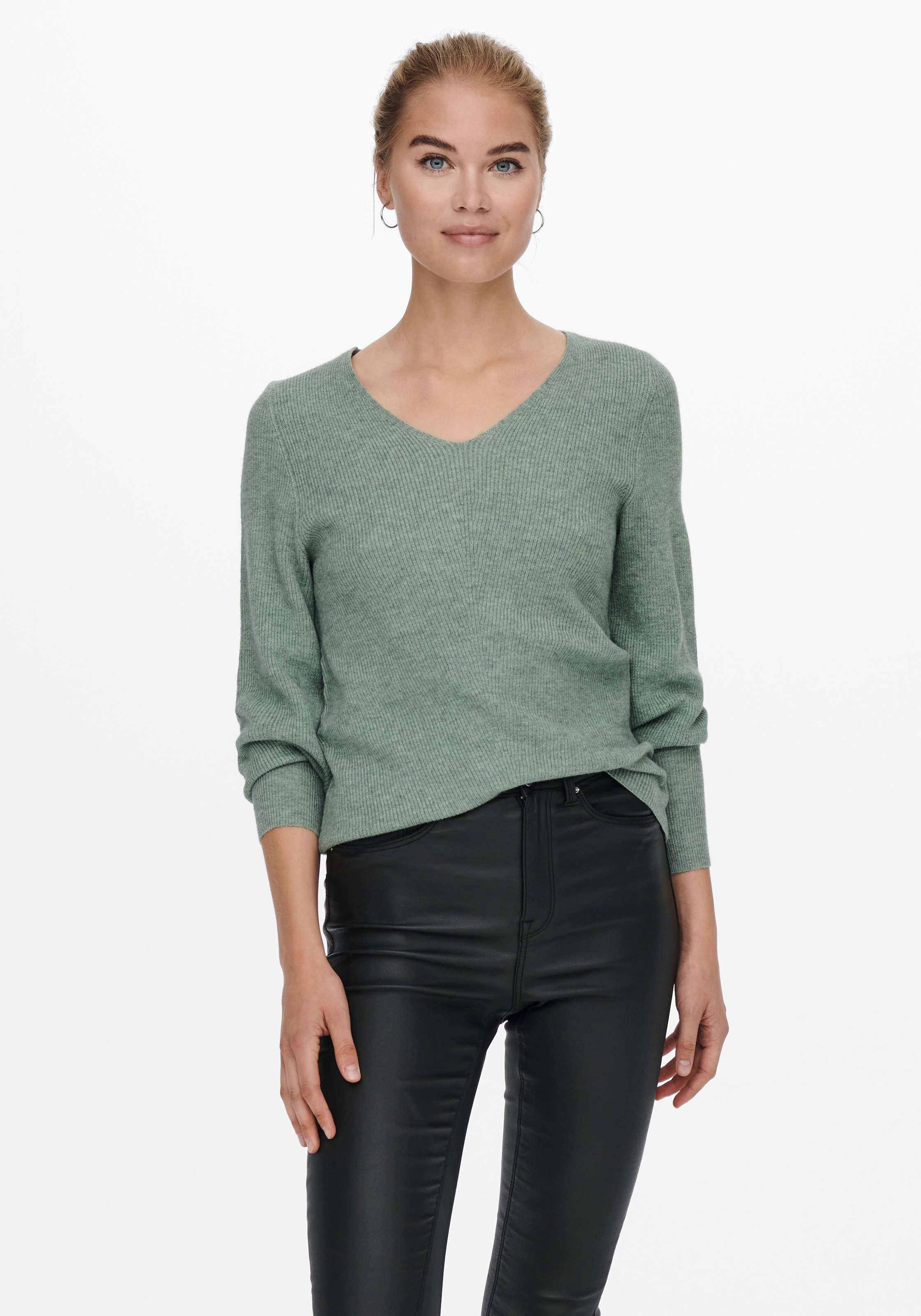 V-Ausschnitt-Pullover »ONLATIA L/S V-NECK CUFF KNT«