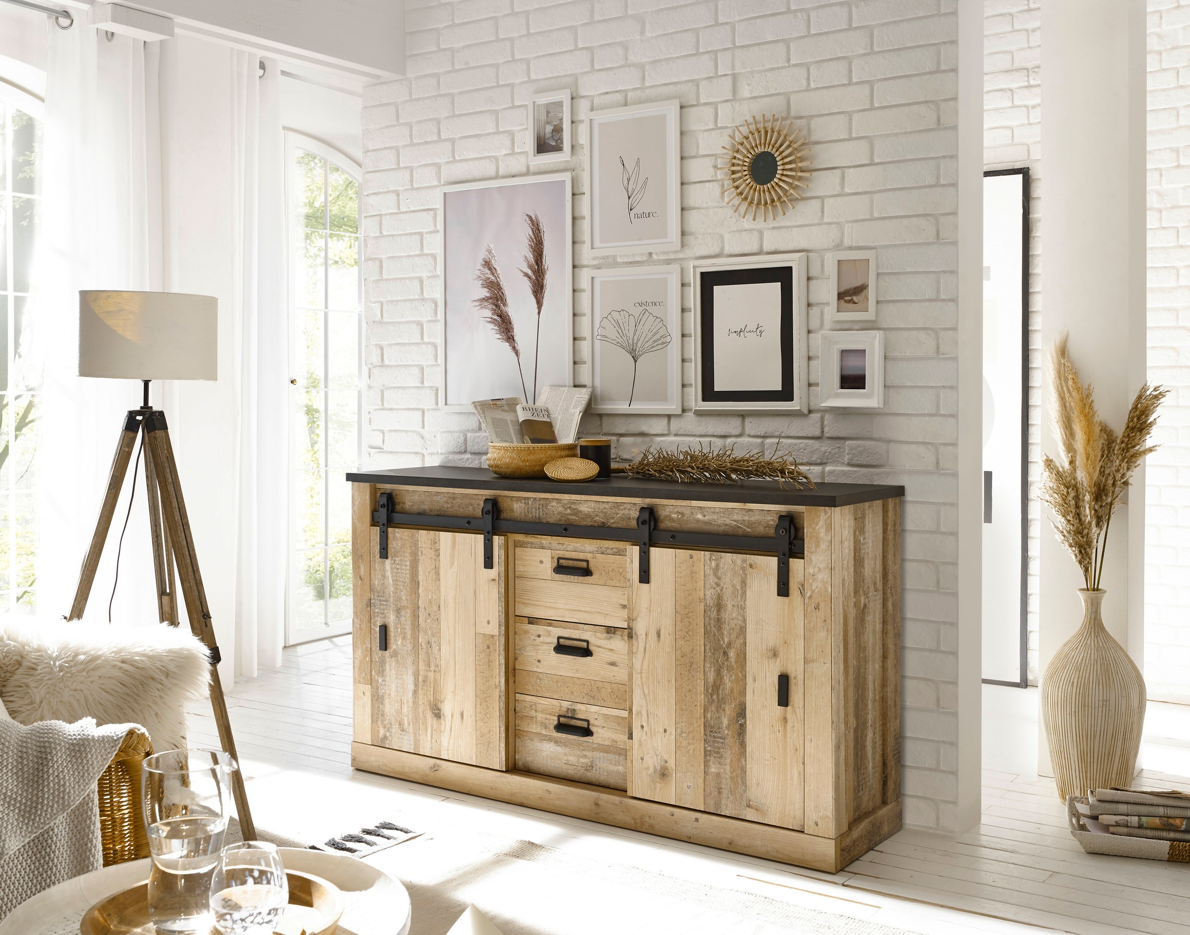 Image of Premium collection by Home affaire Sideboard »SHERWOOD«, in modernem Holz Dekor, mit Scheunentorbeschlag und Apothekergriffen aus Metall, Breite 161 cm bei Ackermann Versand Schweiz