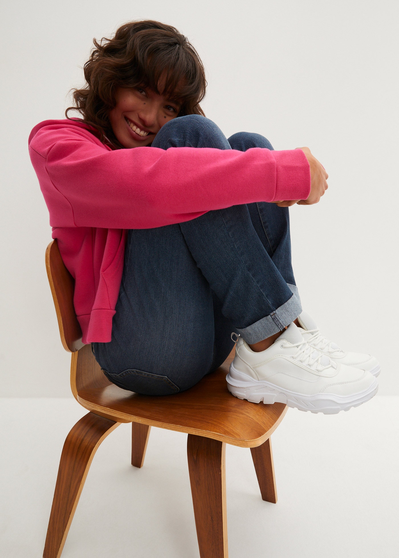 bonprix Straight-Jeans »Straight Jeans Mid Waist, Stretch« mit Aufschlag, im Five-Pocket-Style