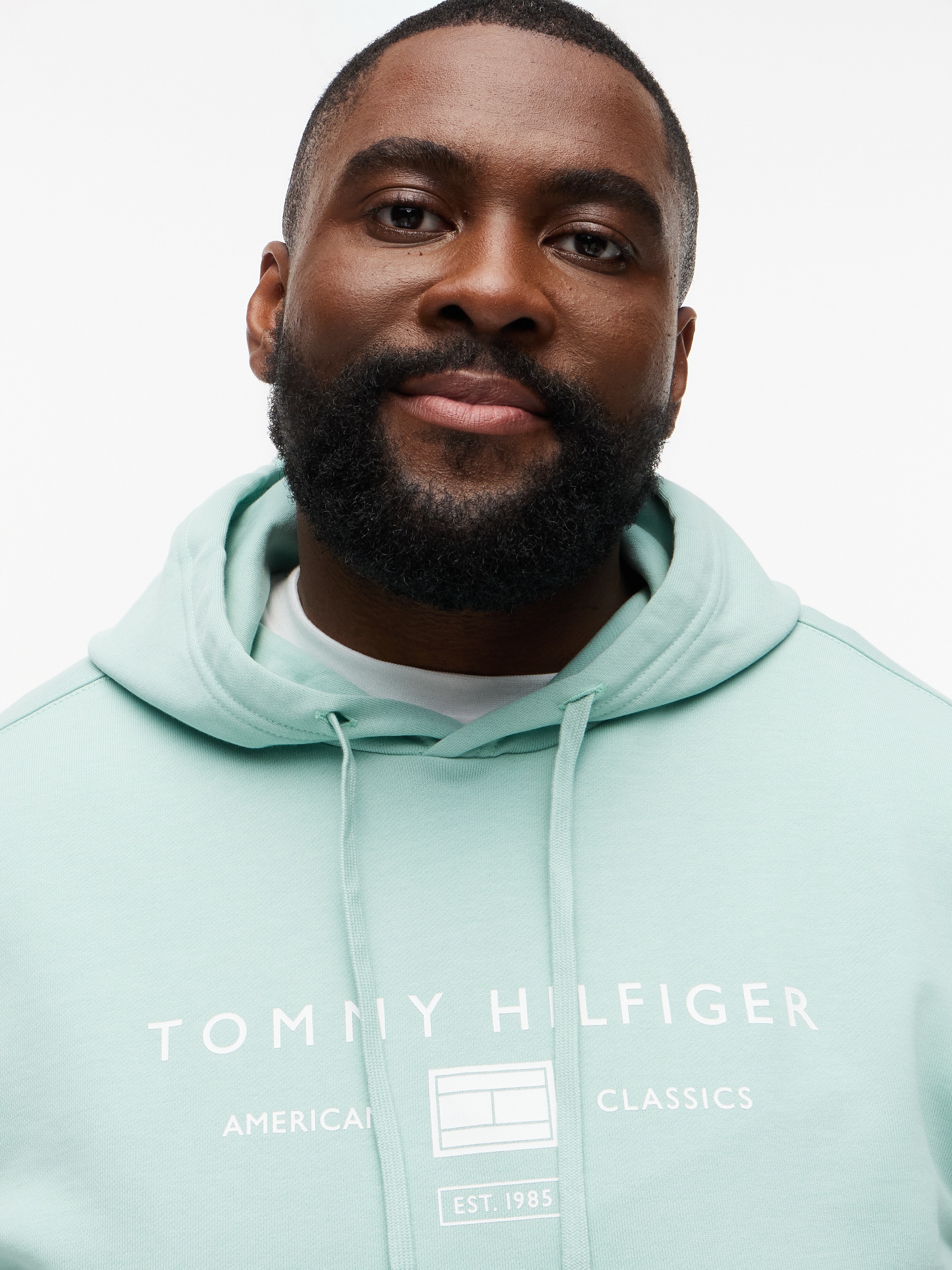 Tommy Hilfiger Big & Tall Hoodie »BT-BRAND L0VE TR MONO STOCK«, grandes tailles, coupe normale
