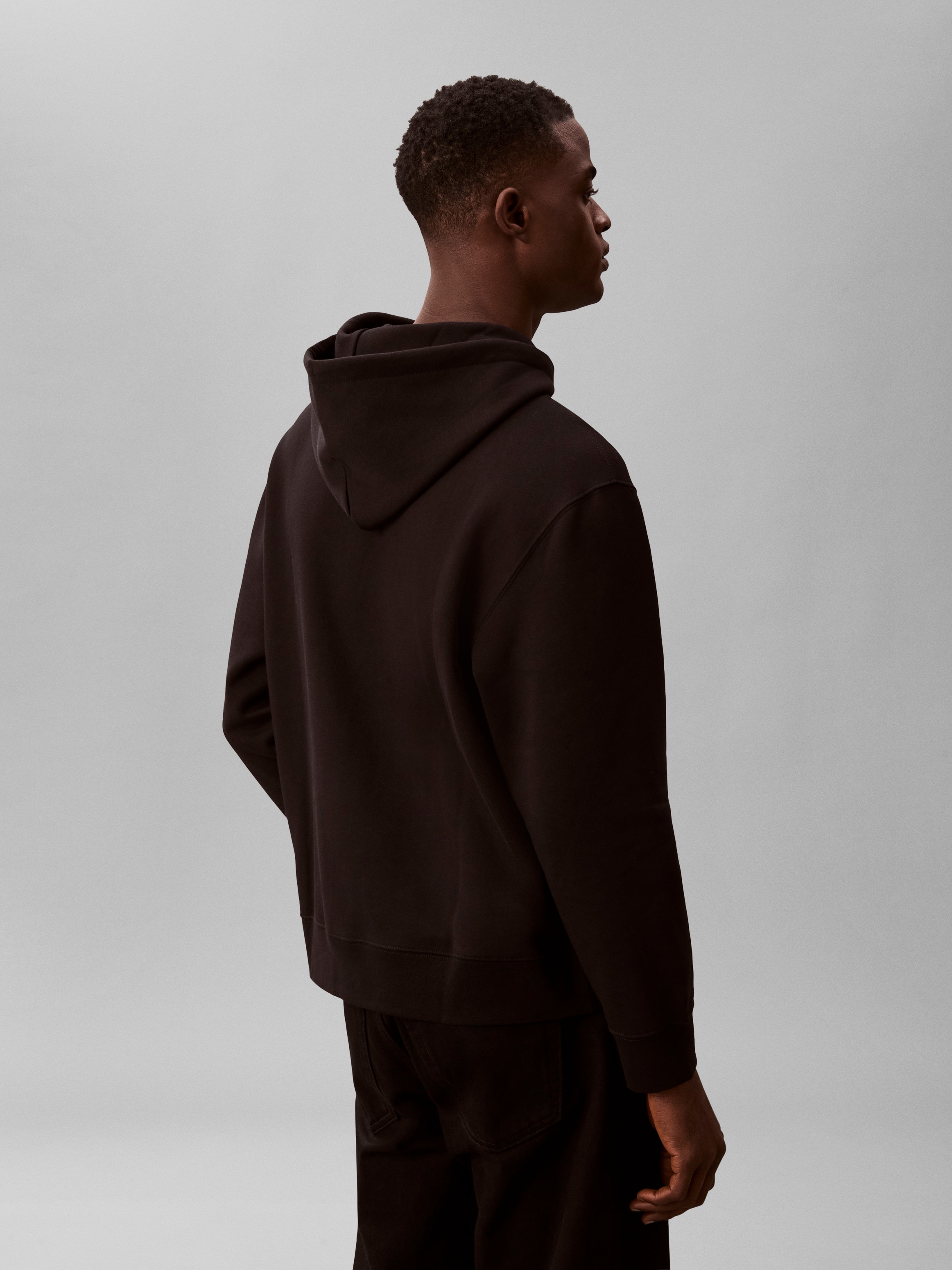 Calvin Klein Sweat à capuche , Regular Fit, Kängurutasche, Logo-Schriftzug
