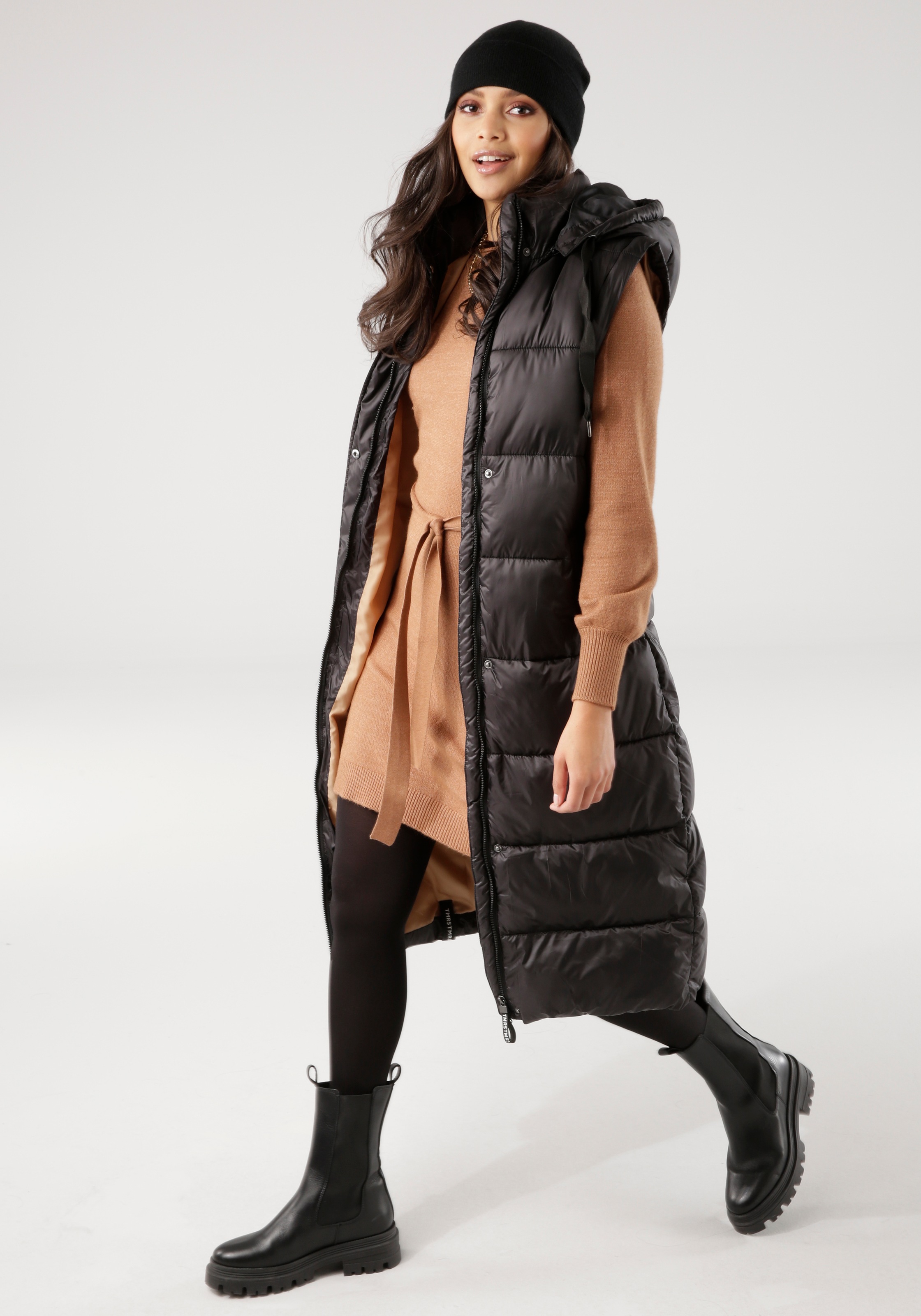 Image of Tamaris Steppmantel, mit abnehmbaren Ärmeln bei Ackermann Versand Schweiz