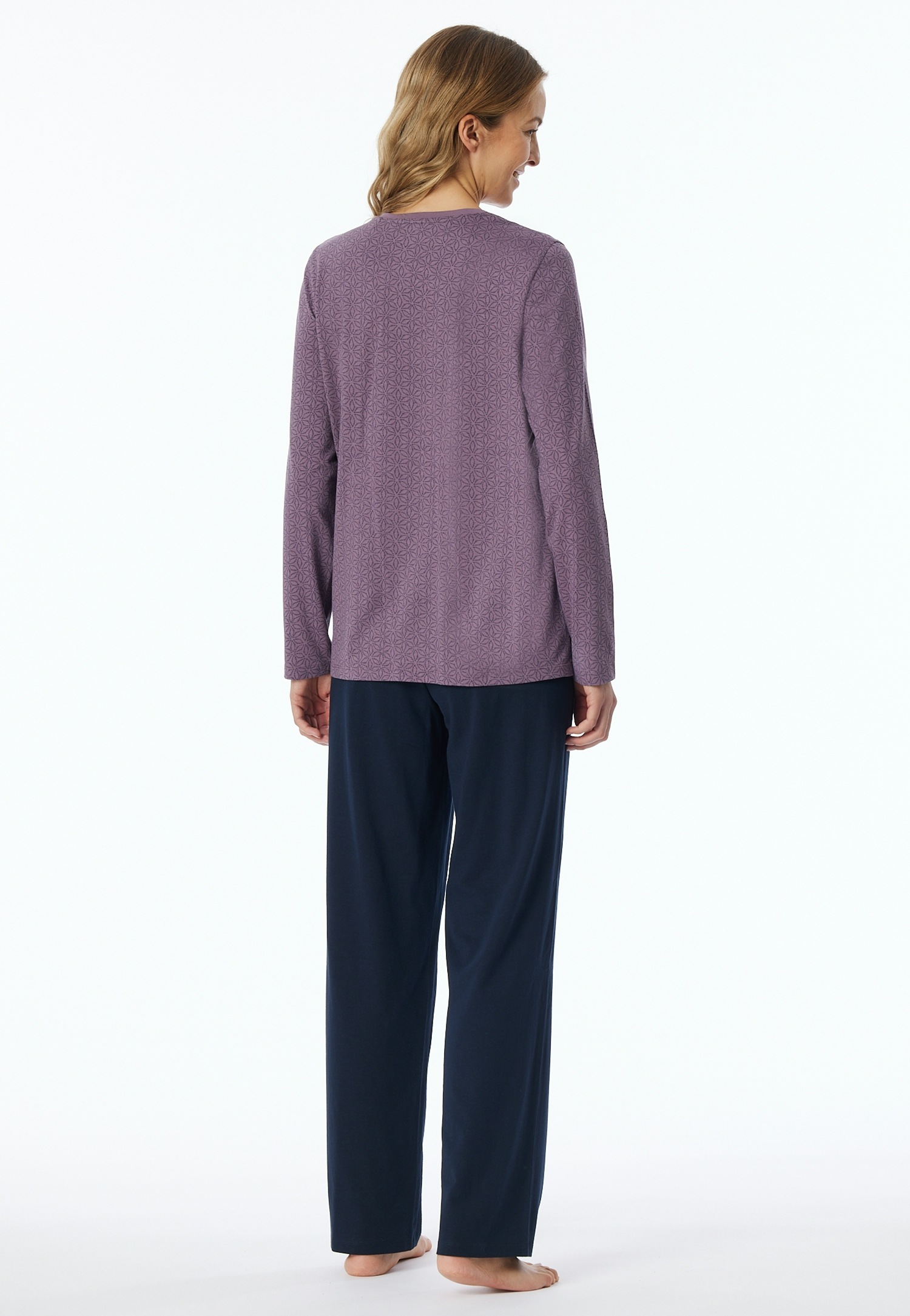 Schiesser Schlafanzug »Comfort Essentials«, (2 tlg.), mit hochwertigem V-Ausschnitt