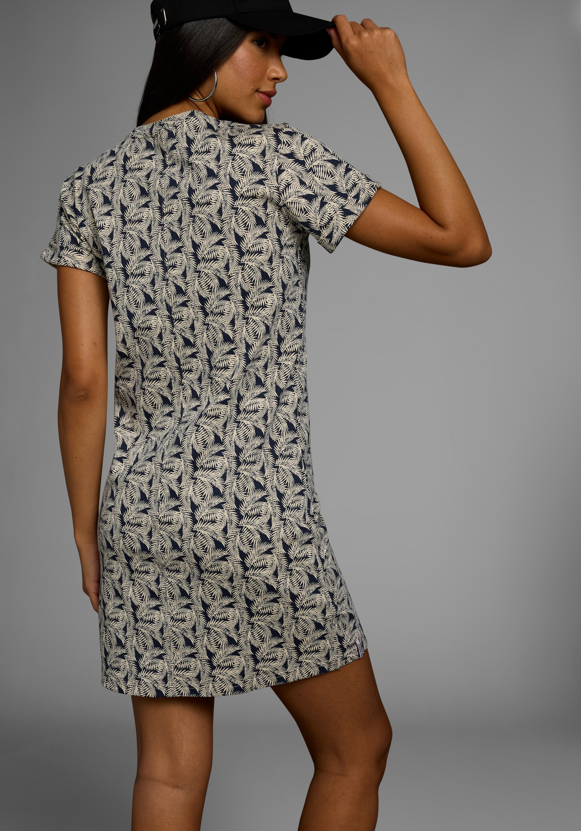 KangaROOS Sommerkleid, aus weichem Jersey