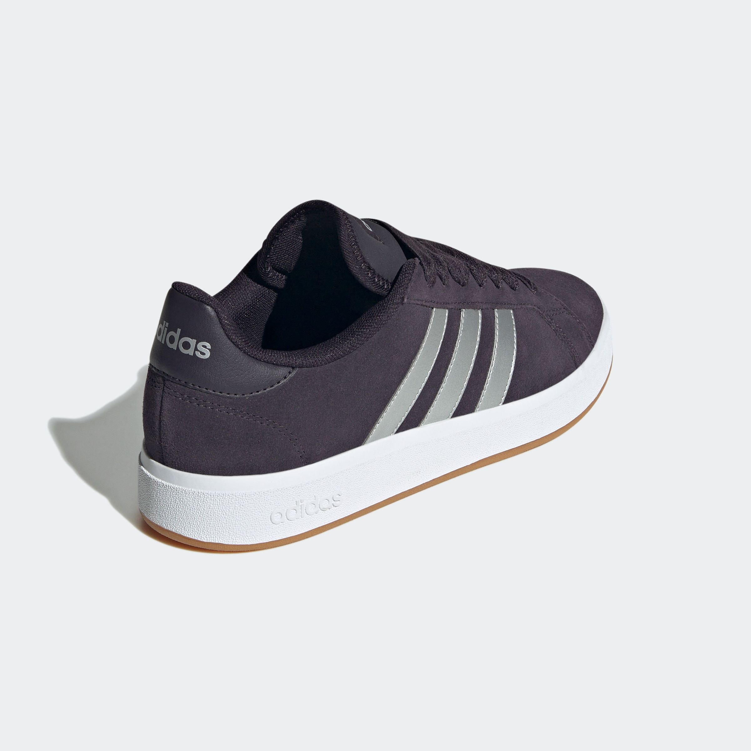 adidas Sportswear Sneaker »GRAND COURT BASE 00S«, Design auf den Spuren des adidas Campus 00