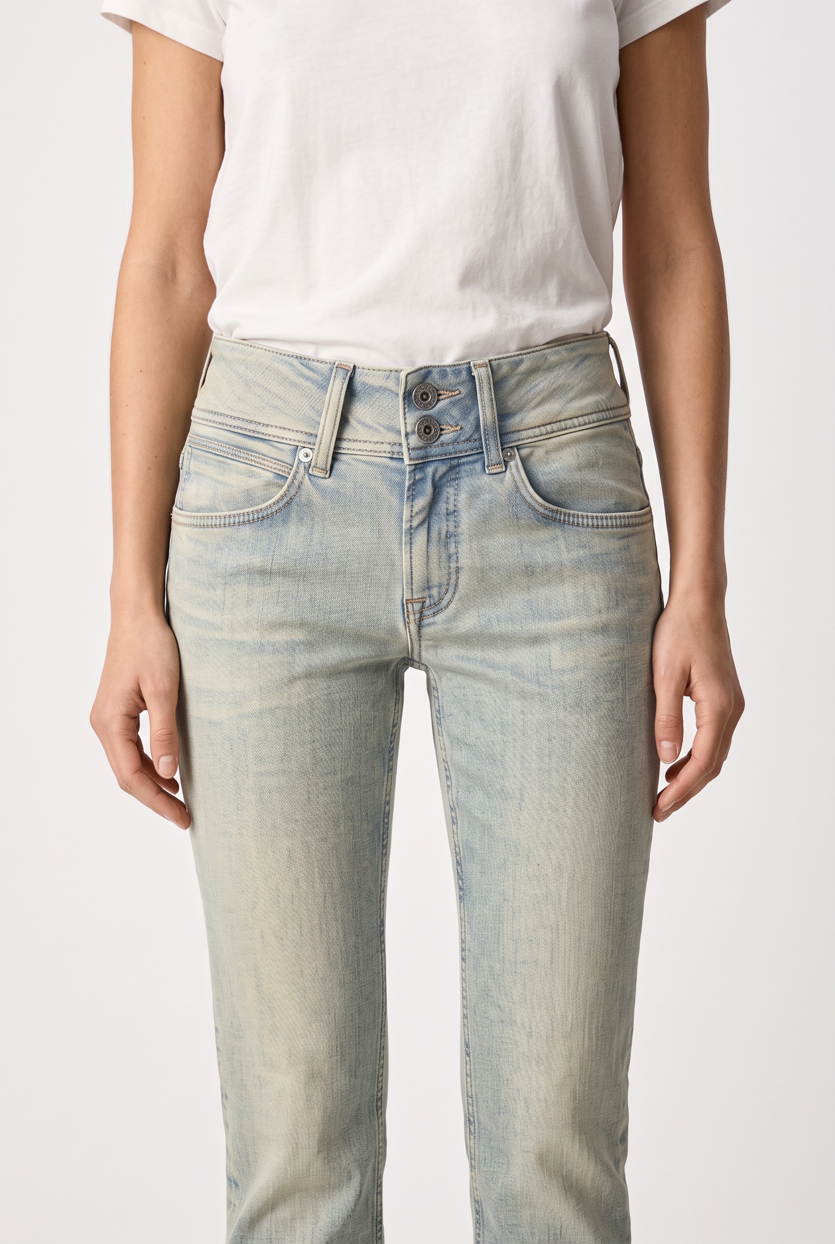 Pepe Jeans Slim-fit-Jeans »SLIM JEANS LW« mit doppeltem Knopfverschluss