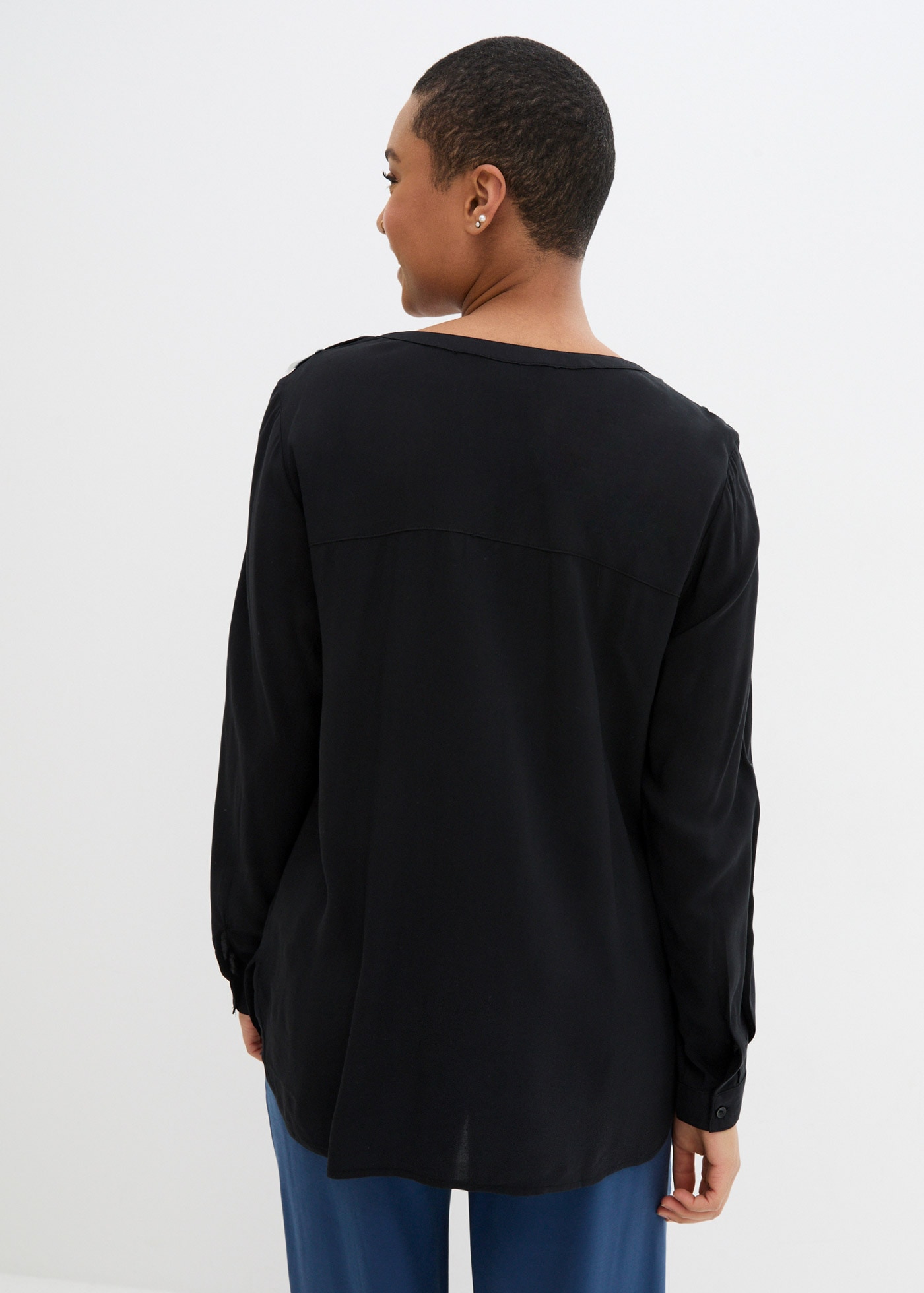 bonprix Tunika »Tunikabluse aus softer Viskose« Casual Stil, Regular Fit, mit Rundsaum, mit Knopfleiste