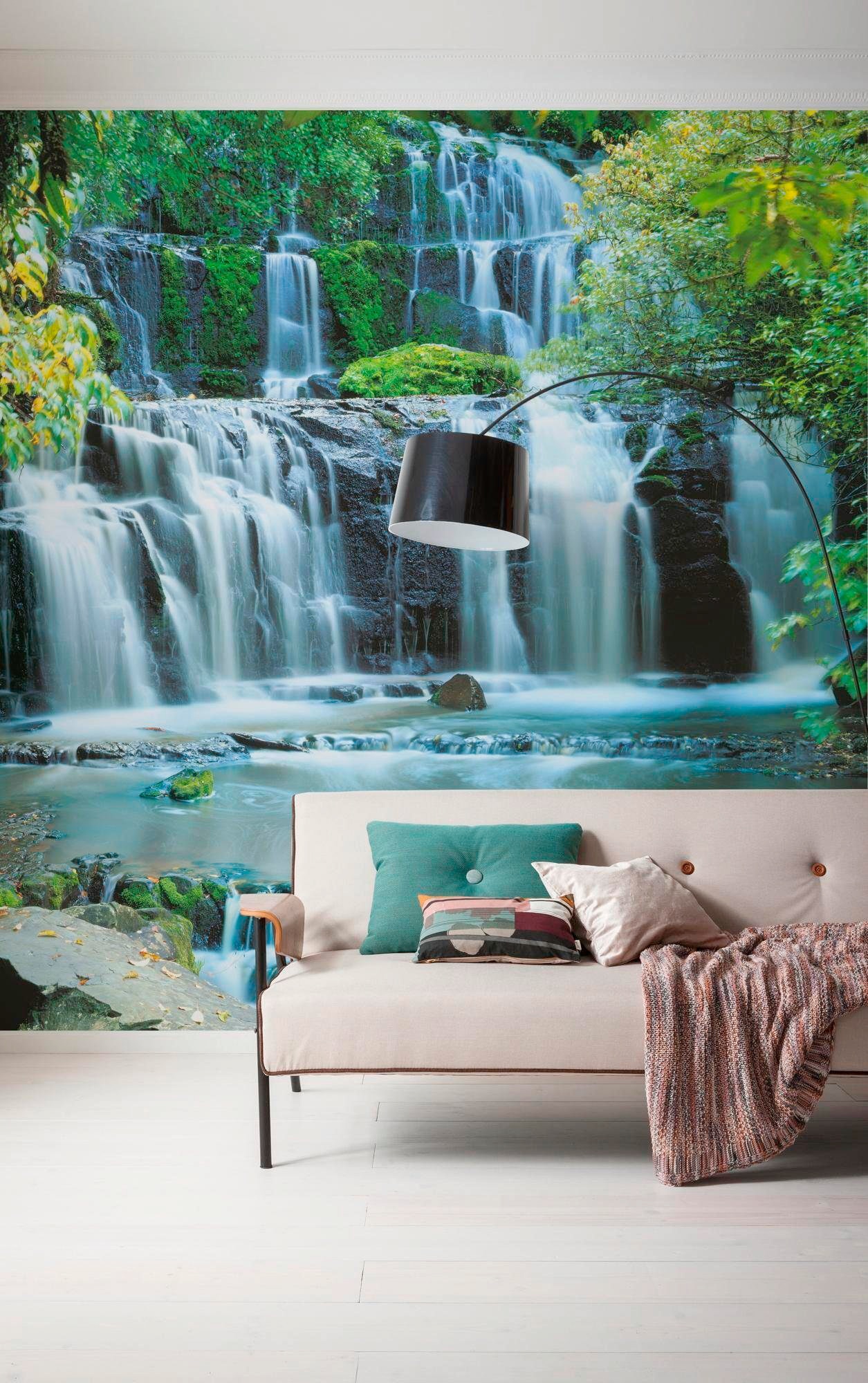 Komar Vliestapete »Digitaldruck Vlies - Pura Kaunui Falls - Grösse 300 x 250 cm«, bedruckt, Wohnzimmer, Schlafzimmer
