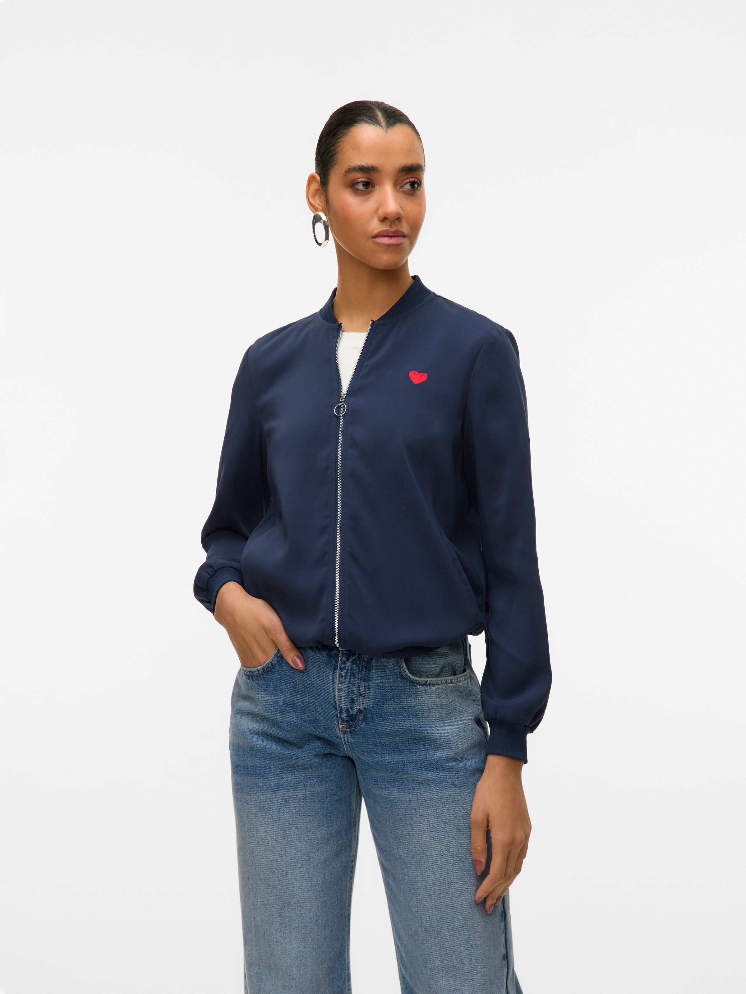 Vero Moda Blouson »VMCOCO L/S BOMBER AOP WVN NOOS« mélange de matériaux