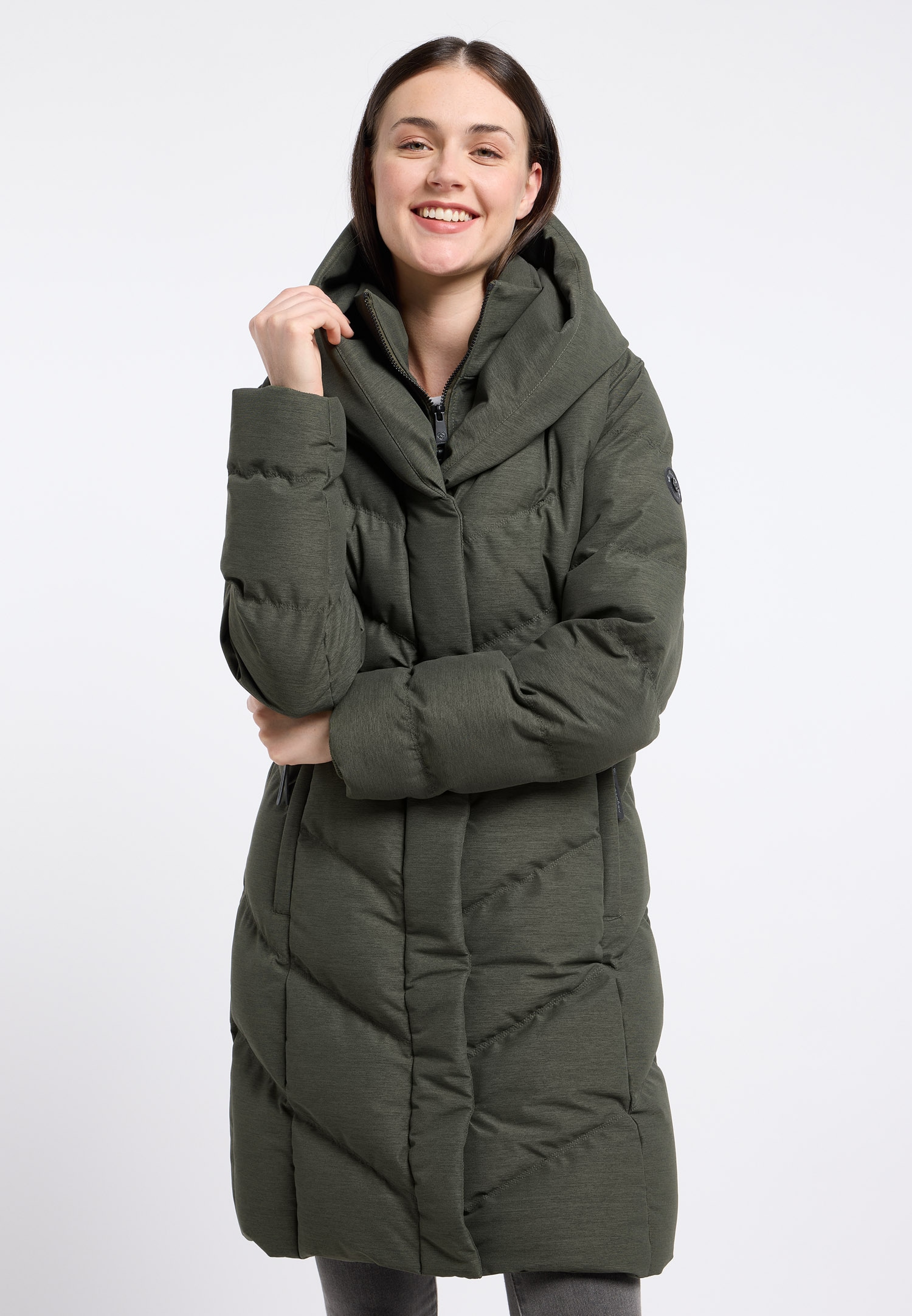 Ragwear Steppjacke »NATALKA«, mit Kapuze, wasserabweisender Steppmantel für den Übergang und Winter