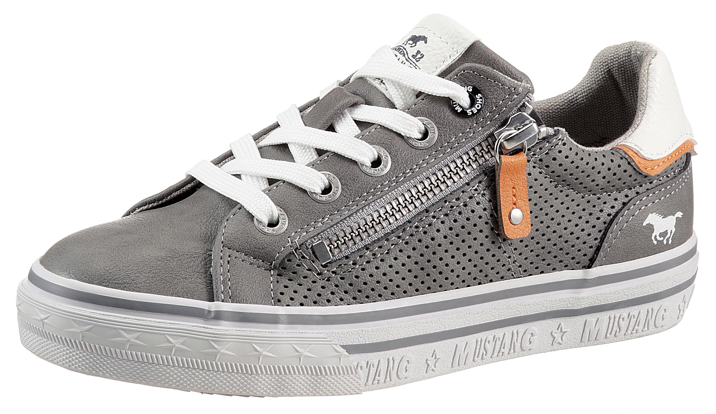 Image of Mustang Shoes Sneaker, mit weichem Schaftrand bei Ackermann Versand Schweiz