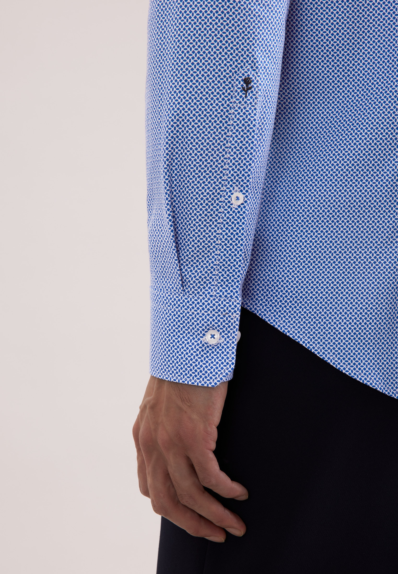 seidensticker Chemise d'affaires »Schwarze Rose« Shaped 1/1 Covered-Button-Down-Kragen Druck