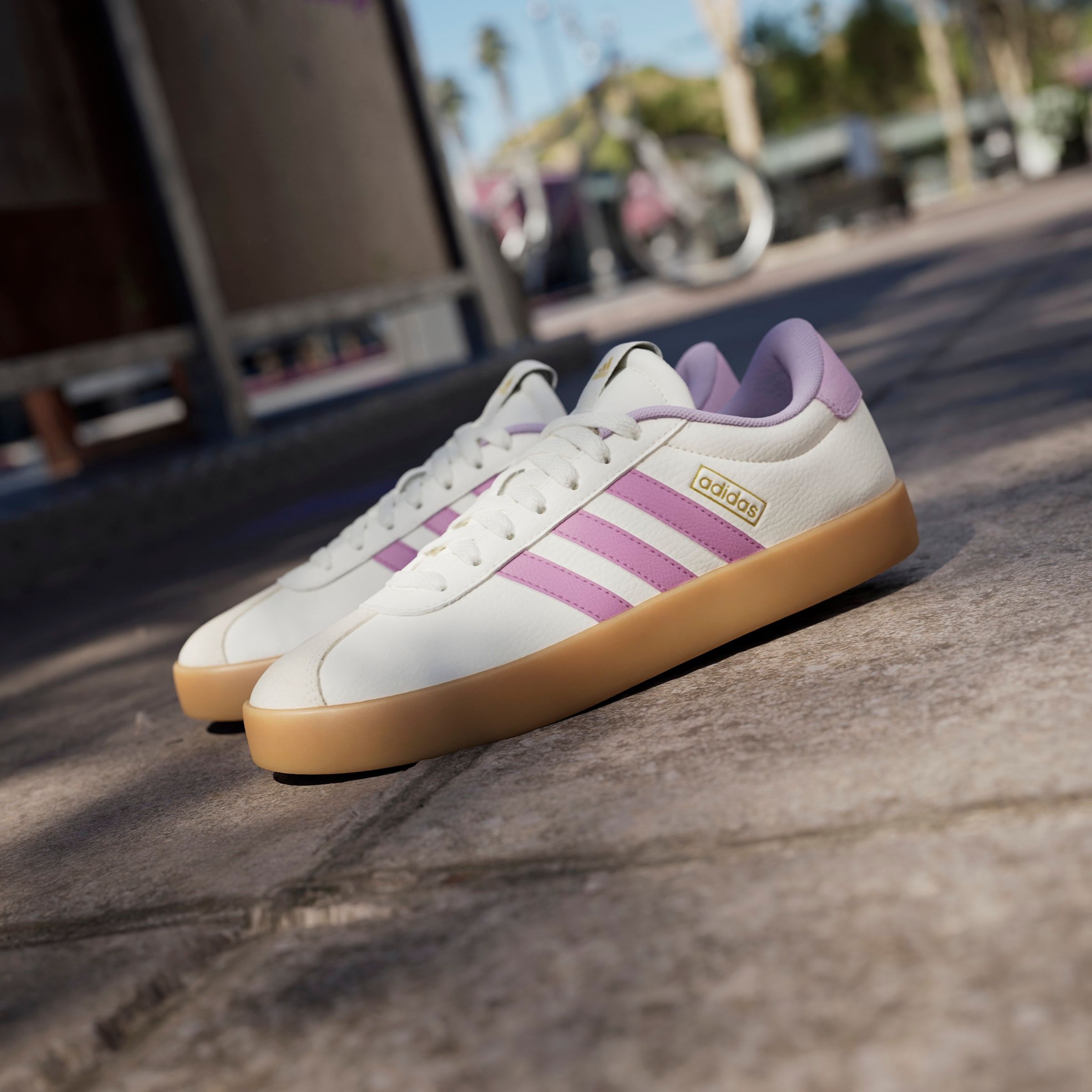 adidas Sportswear Sneaker »VL COURT 3.0«, inspiriert vom Design des adidas samba