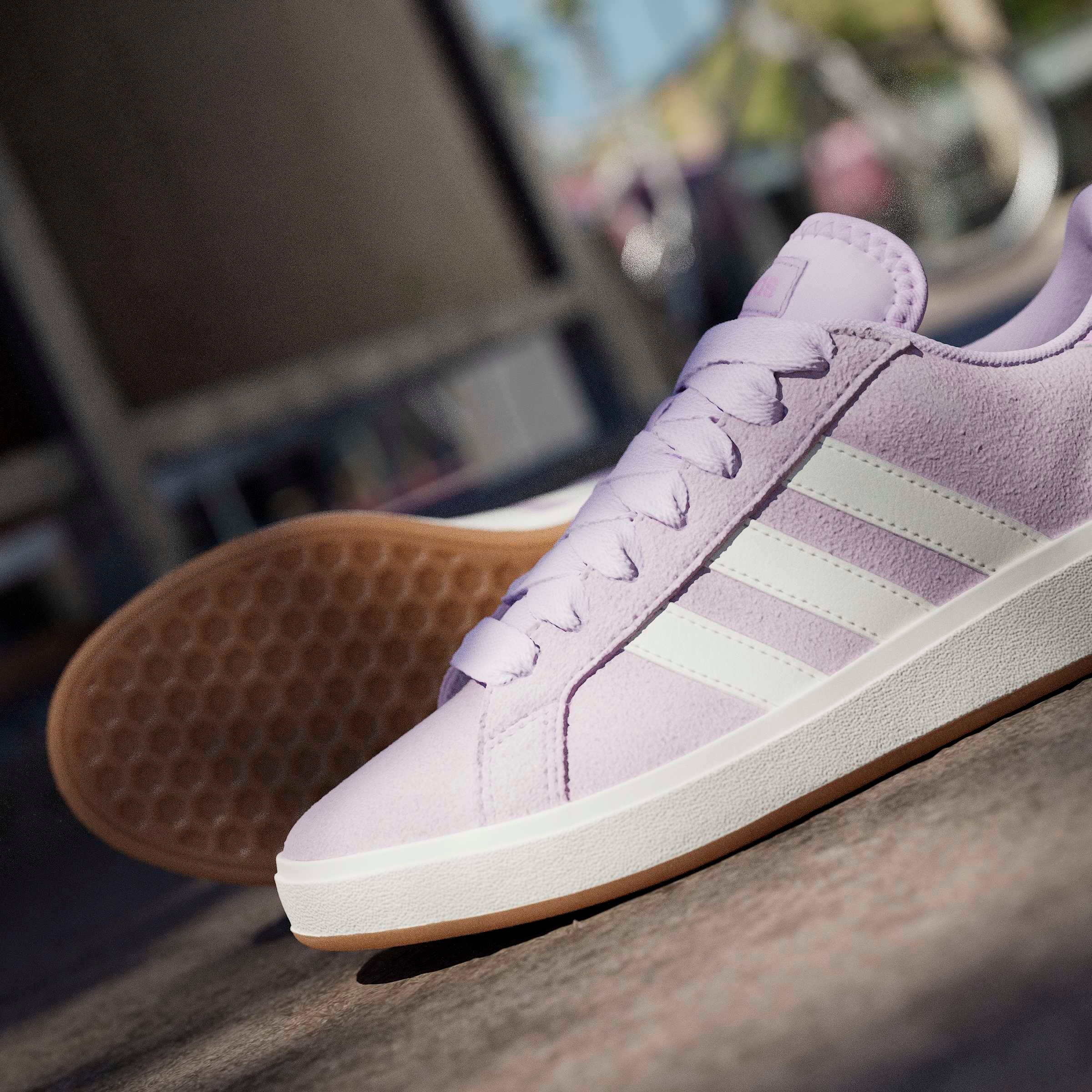 adidas Sportswear Sneaker »GRAND COURT BASE 00S«  Design auf den Spuren des adidas Campus 00