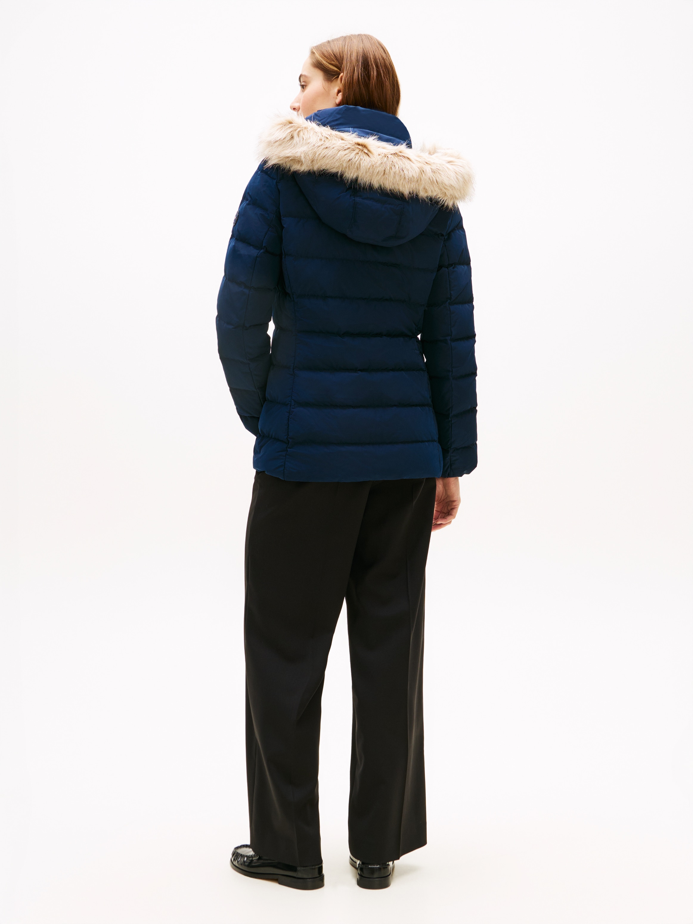 Tommy Hilfiger Veste matelassée »MW DOWN SLIM JACKET WITH FUR« avec capuche avec imitation fourrure