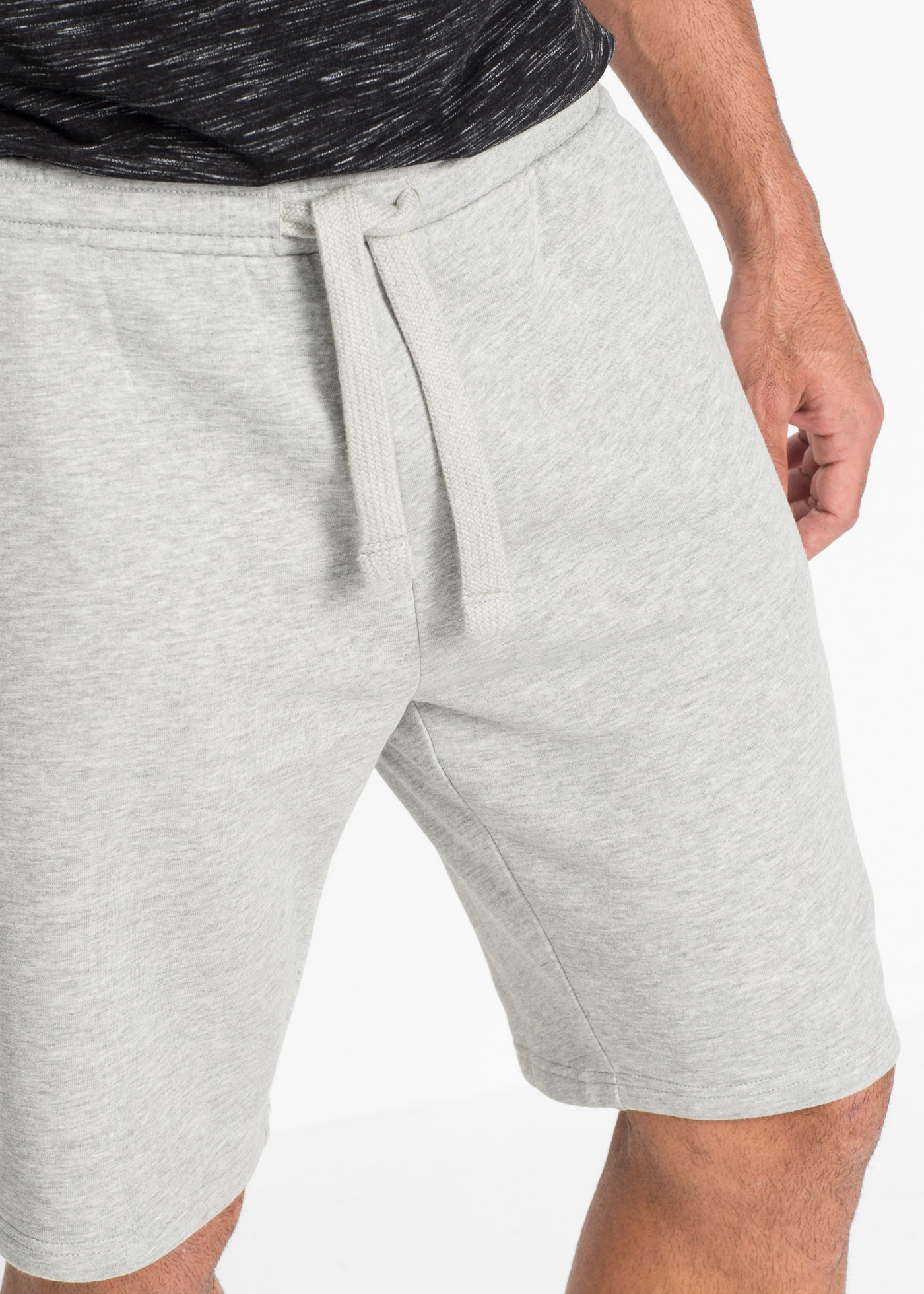 bonprix Sweatbermudas  ceinture élastique et poches latérales