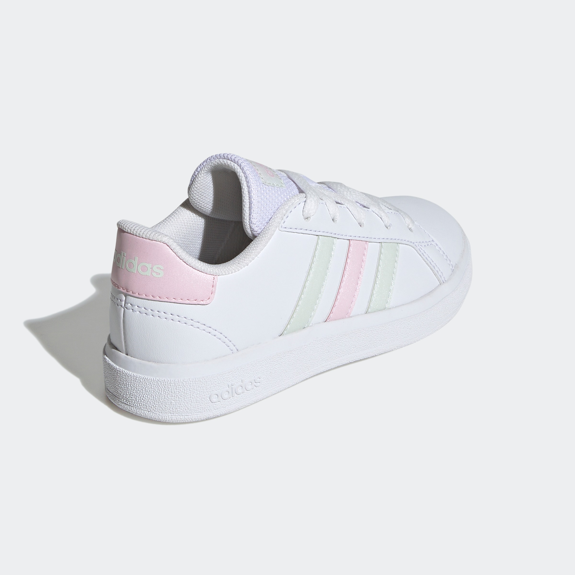 adidas Sportswear Sneaker »GRAND COURT LIFESTYLE TENNIS LACE-UP«, Design auf den Spuren des adidas Superstar