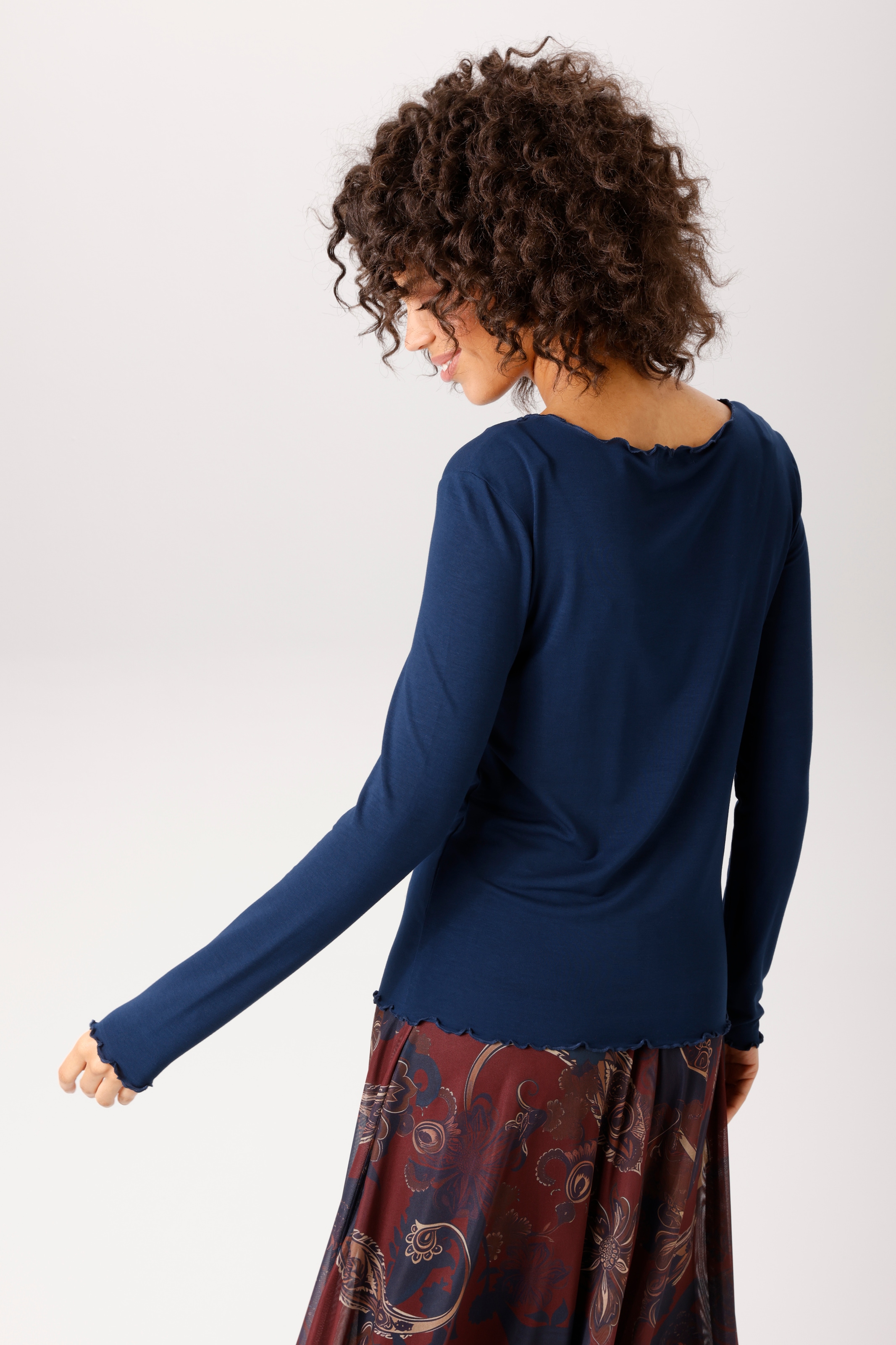 Aniston CASUAL T-shirt à manches longues avec finitions ondulées - NOUVELLE COLLECTION