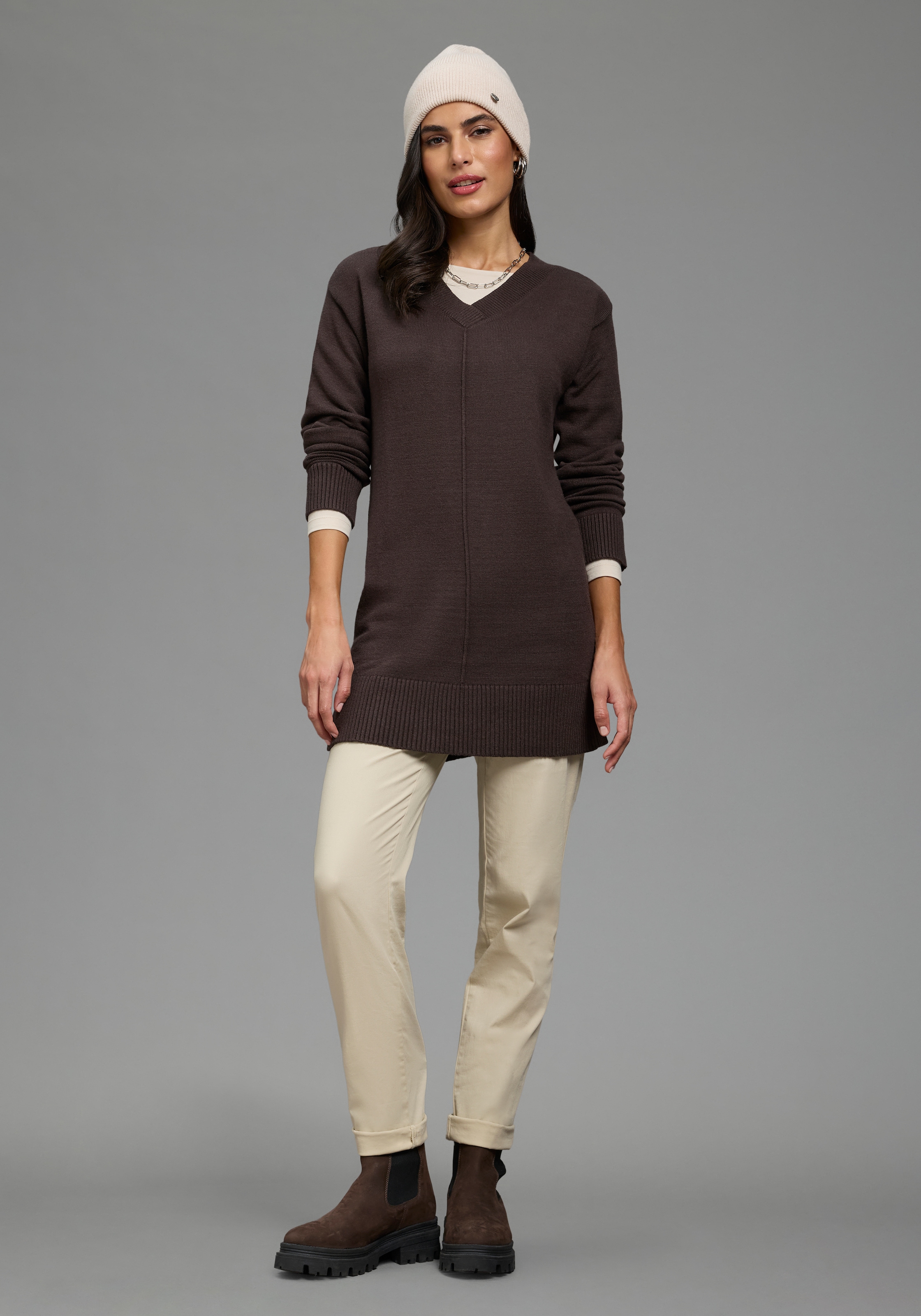 Laura Scott Pull en tricot »mit femininem V-Ausschnitt« en mélange de viscose doux