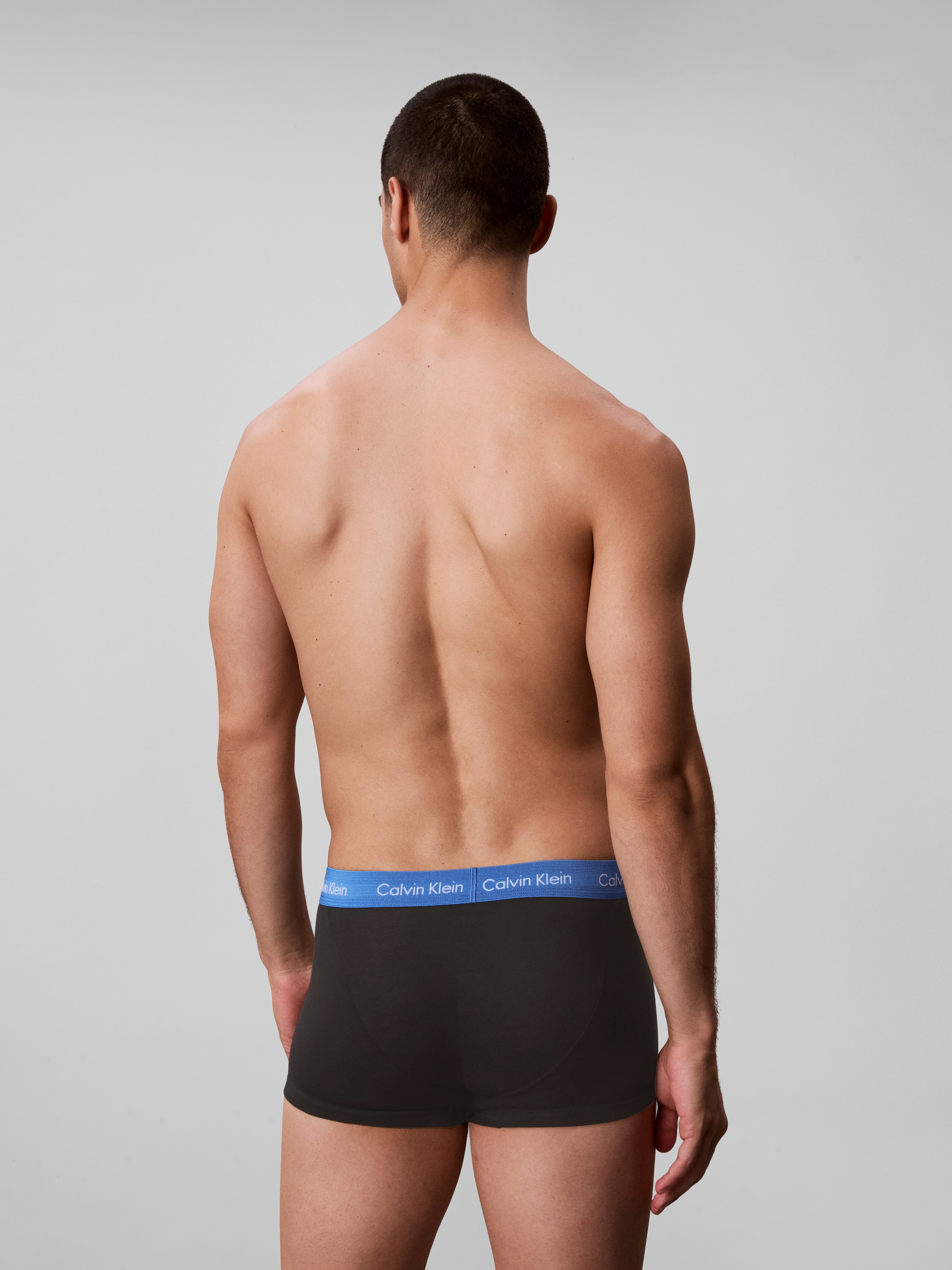 Calvin Klein Underwear Boxers »Low Rise Trunk 3pk« Paquet, pack de 3, 3 cuis avec bord-côte logo