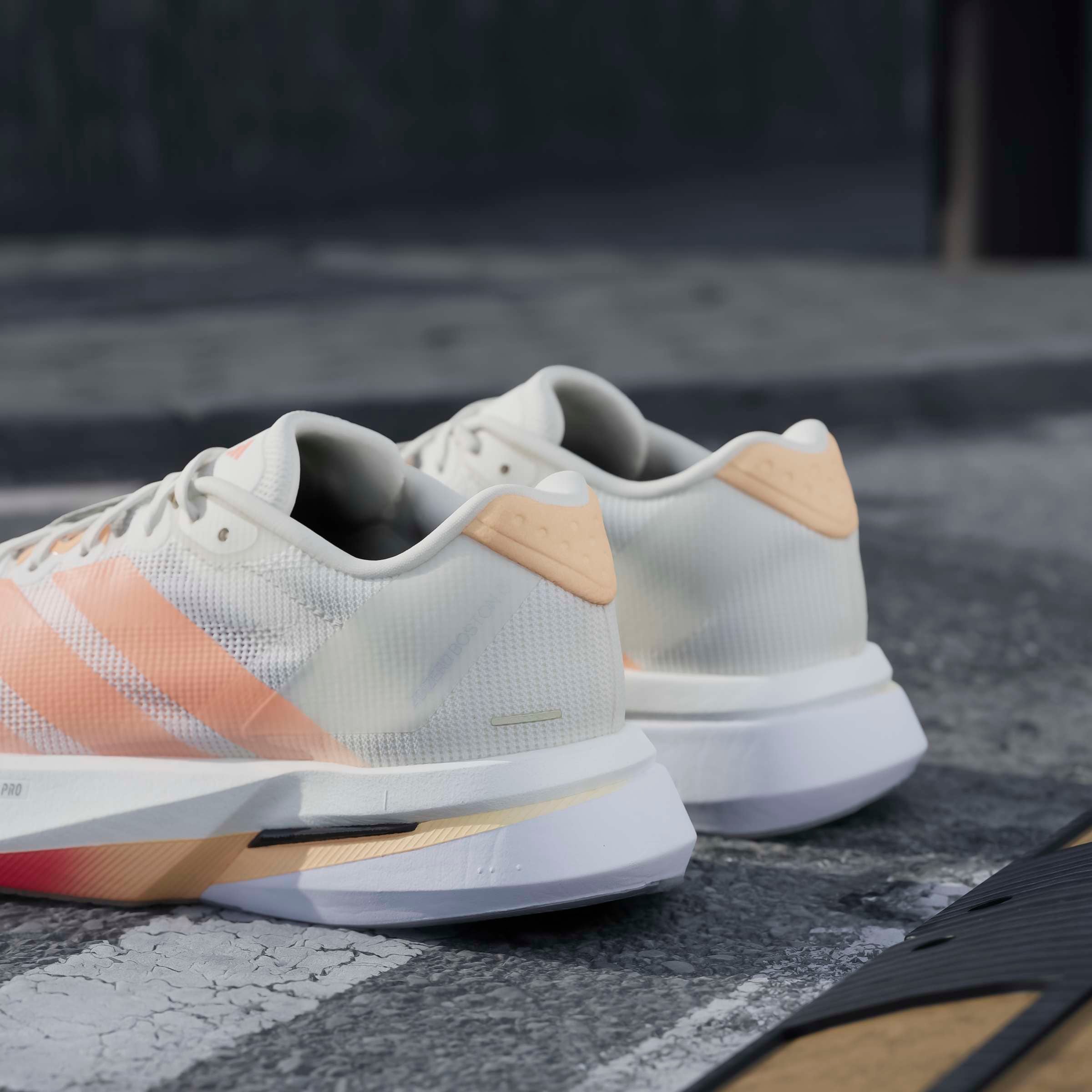 adidas Performance Laufschuh »ADIZERO BOSTON 13«  superleichte Zwischensohle mit Energyrods