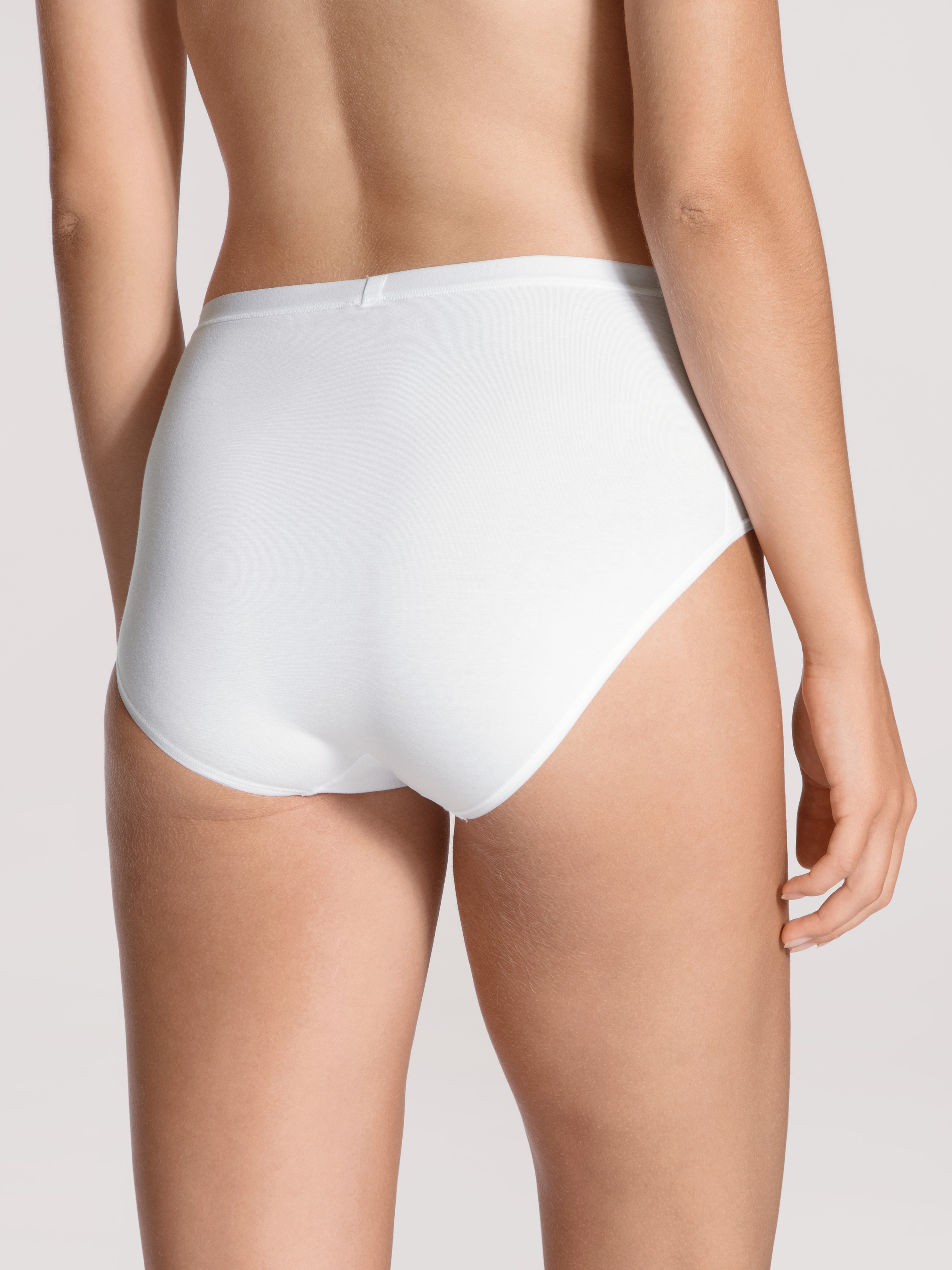 CALIDA High-Waist-Slip »Natural Comfort«, mit natürlichem Glanz und glattem Griff