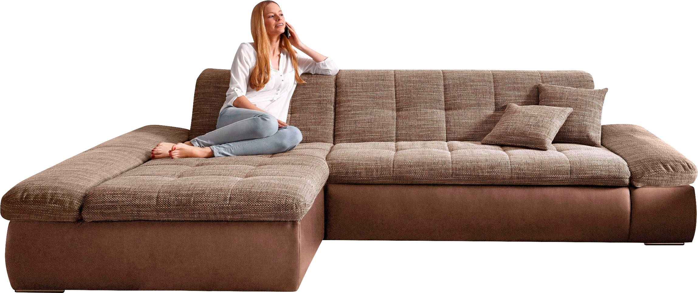 Image of DOMO collection Ecksofa »Moric«, im XXL-Format, wahlweise mit Bettfunktion und Armlehnenverstellung, inklusive loser Zierkissen, frei im Raum stellbar bei Ackermann Versand Schweiz
