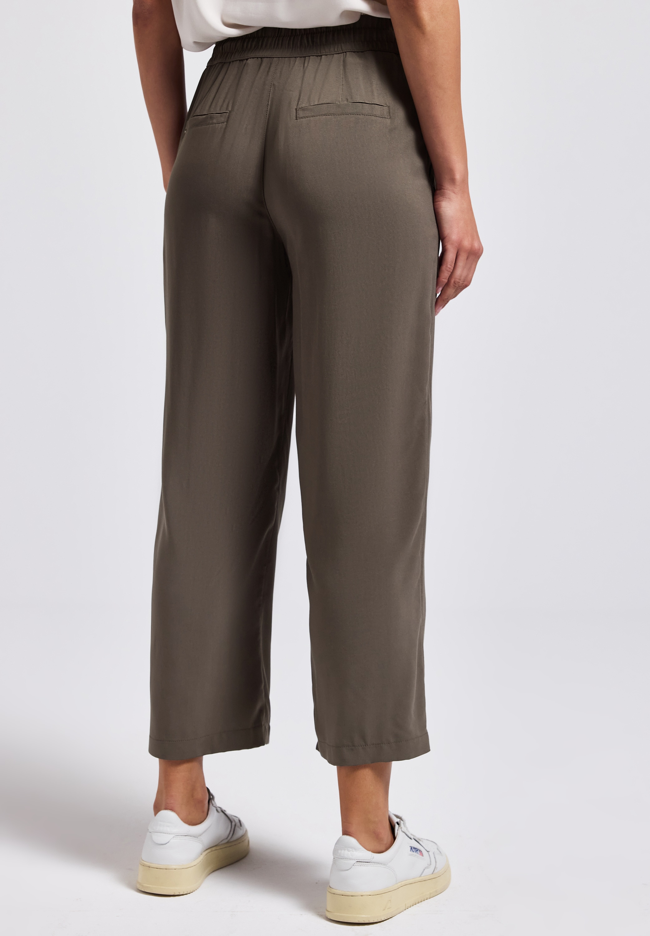 STREET ONE Stoffhose »Style Emee«, Sommerhose mit elastischem Bund mit Tunnelzug