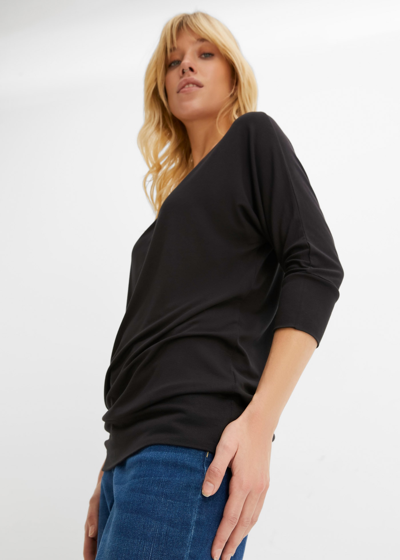 bonprix Oversize-Shirt »Oversized-Shirt aus fliessender Viskose« weite Passform, 3/4-Ärmel, weiter Ausschnitt, aus Viskose