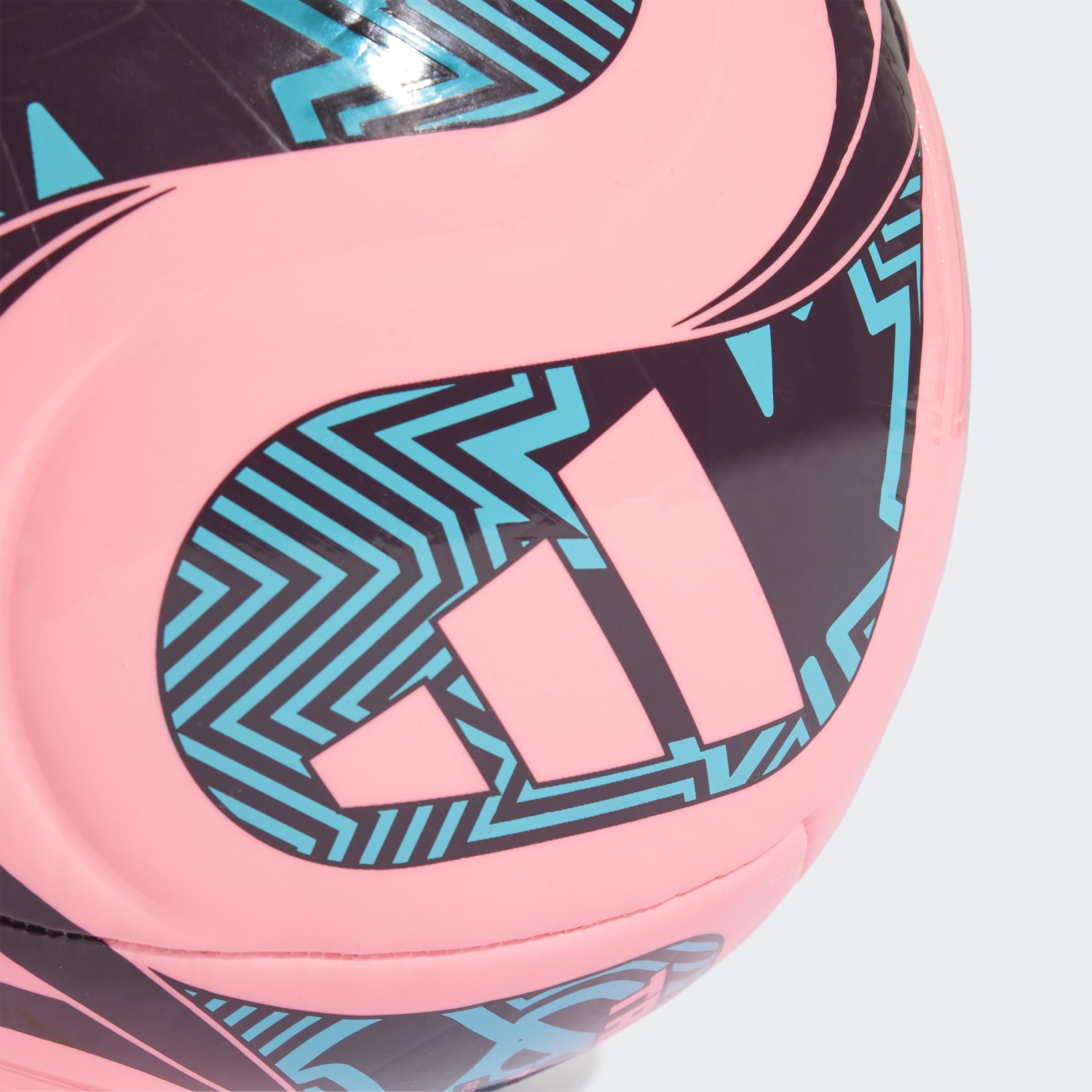 adidas Performance Football »WC CLB« CM