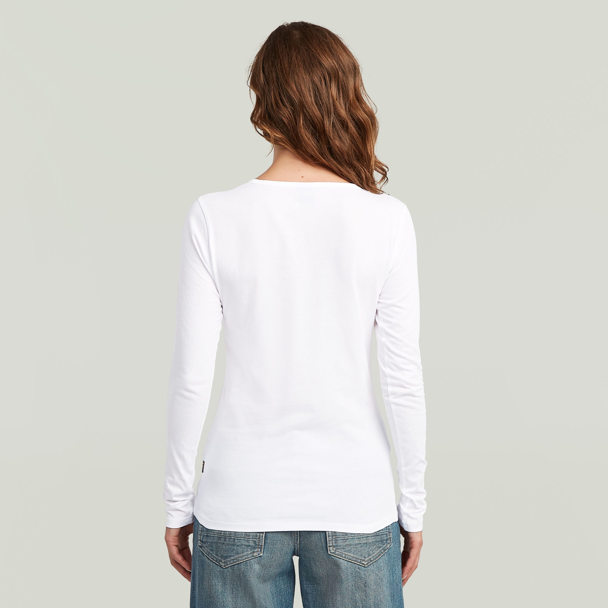 G-STAR Langarmshirt »Core eyben slim u t wmn ls« mit Label-Aufnäher, V-Ausschnitt