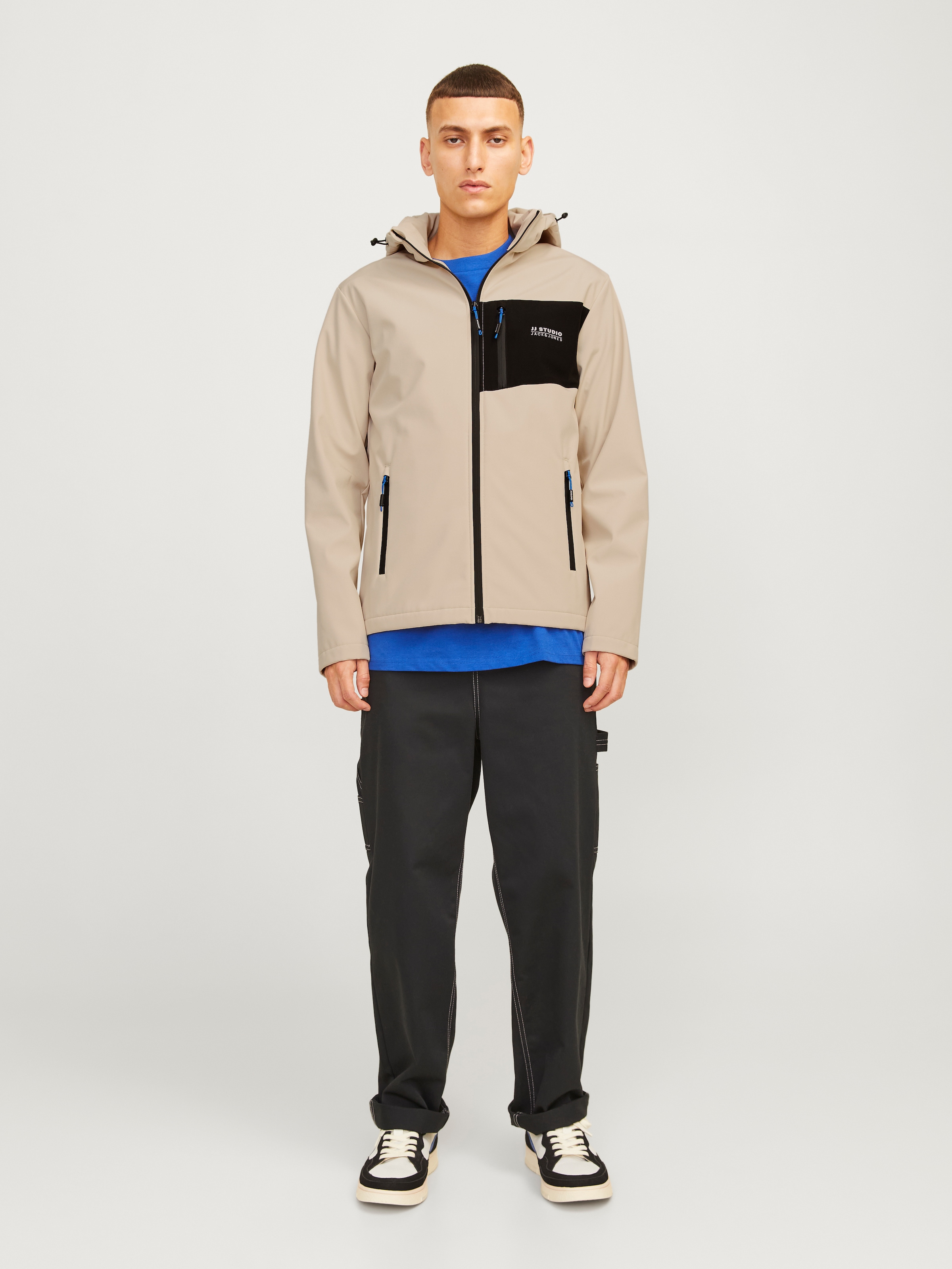 Jack & Jones Softshelljacke »JJTAYLOR SOFTSHELL JACKET«, mit Kapuze