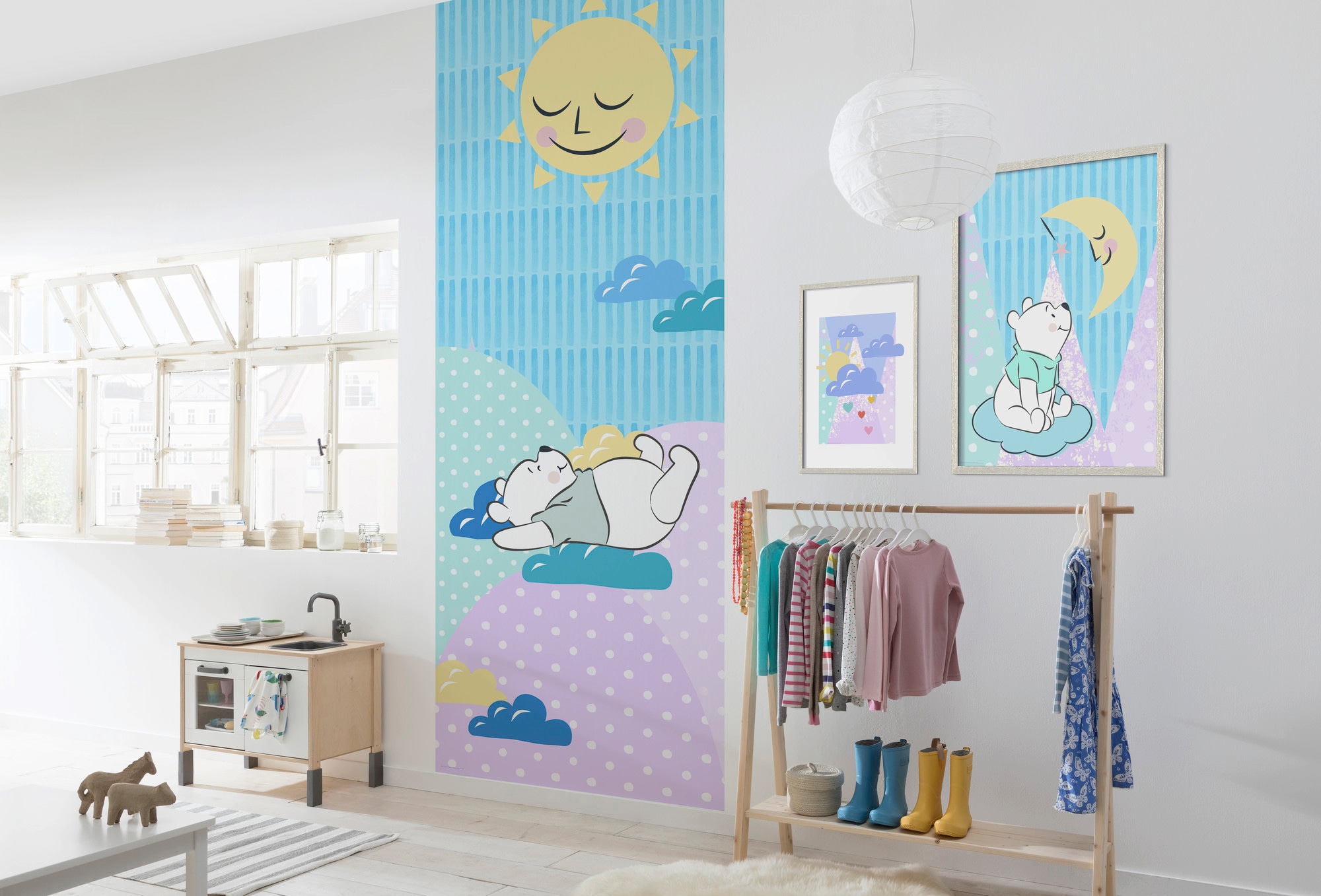 Komar Vliestapete »Digitaldruck Vlies -  Winnie the Pooh Take a Nap - Grösse 100 x 280 cm« bedruckt glatt Kinderzimmer
