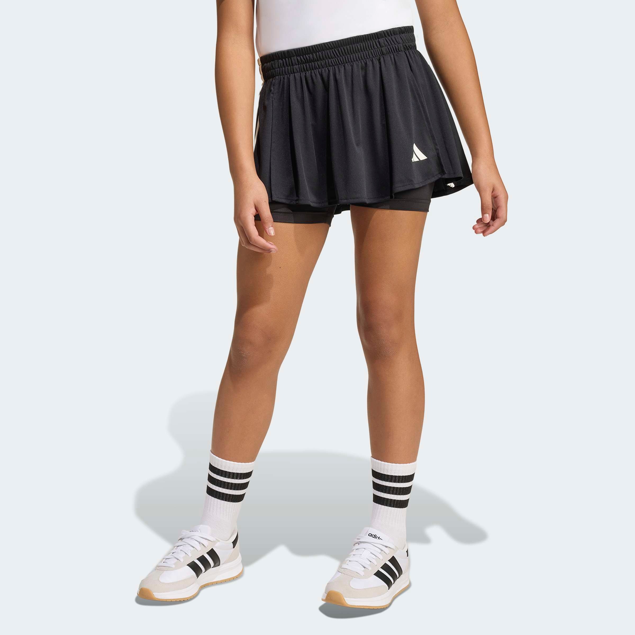 Image of adidas Sportswear Sweatrock "JG HOT SKO"