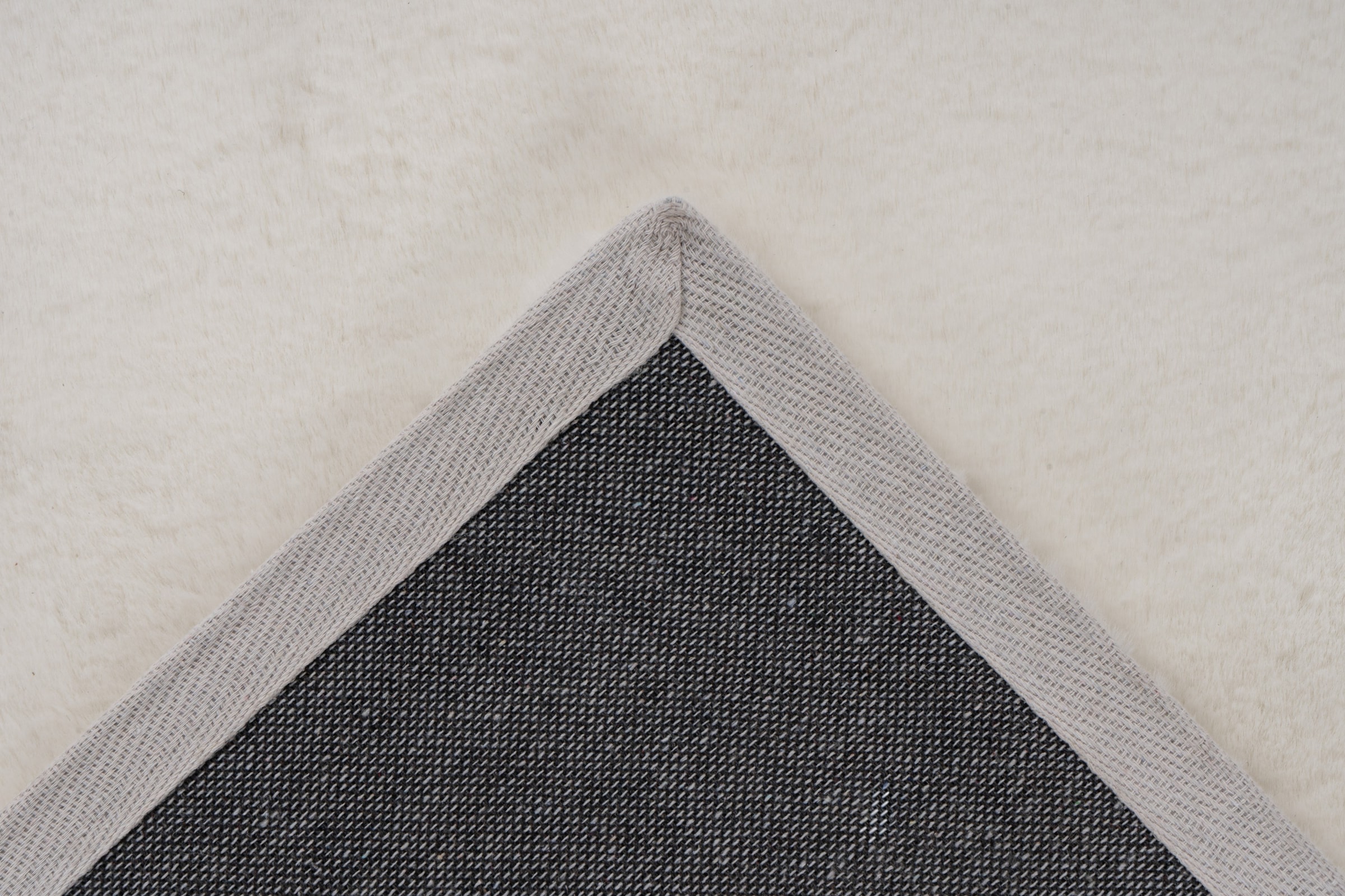 Kayoom Tapis à poils longs »Emotion 525« Rectangulaire 27 mm Höhe Fell Haptik, weich kuschelig, alle Räume